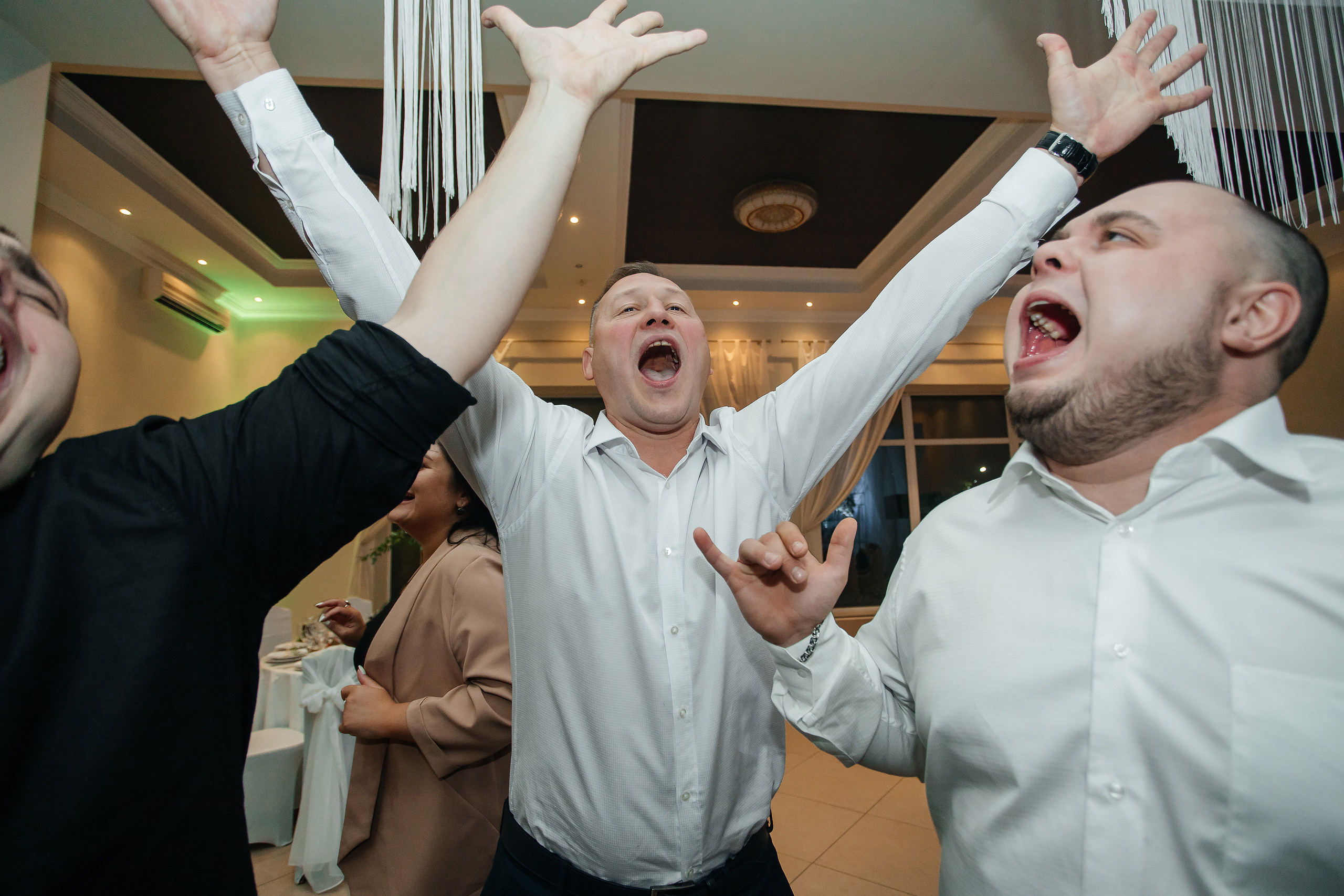 Даня и Даша. Ведущий на свадьбу в Балашихе, Железнодорожном, Москве Евгения Гундер