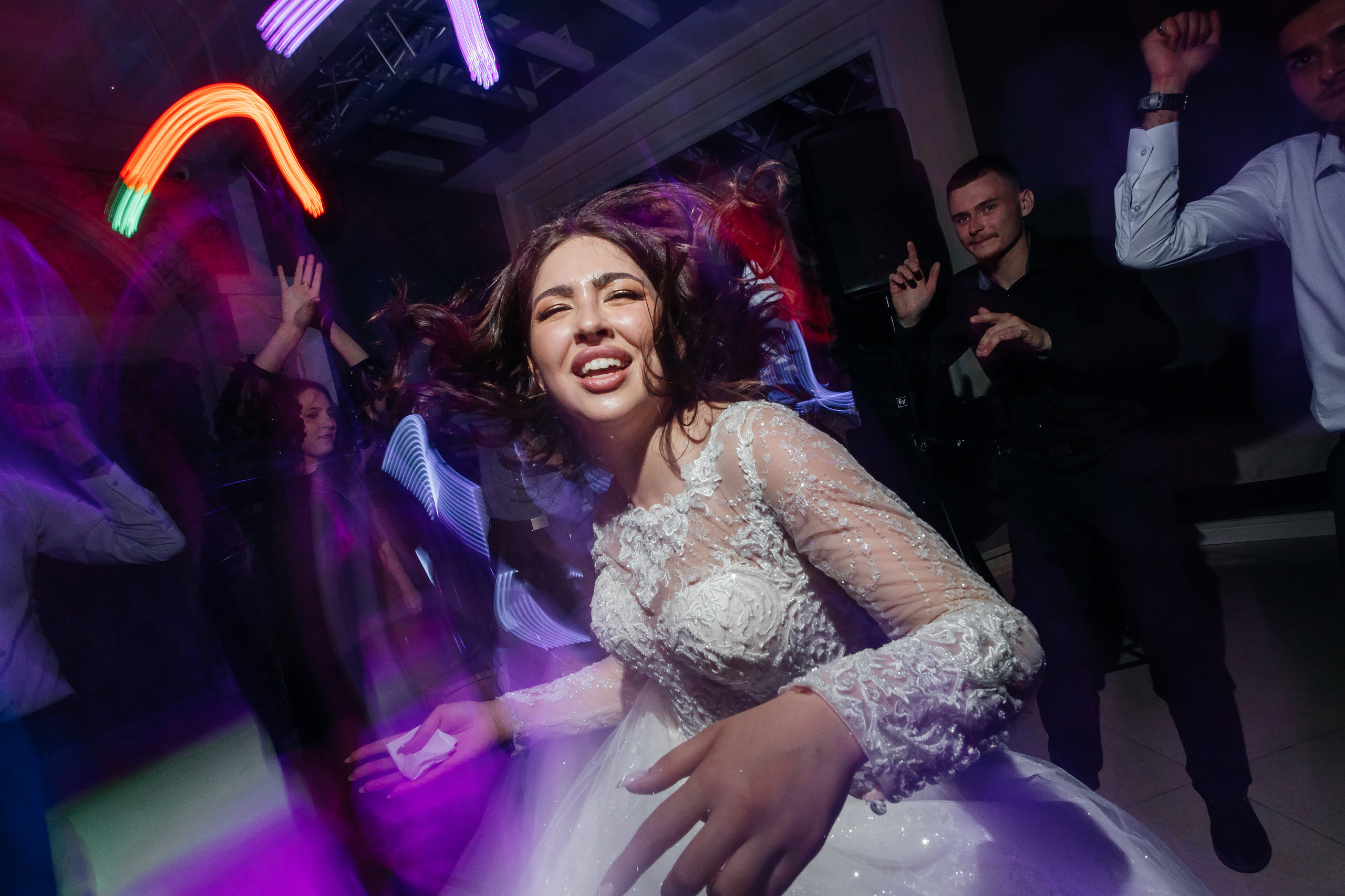 Виталий и Ангелина. Ведущий на свадьбу в Балашихе, Железнодорожном, Москве Евгения Гундер