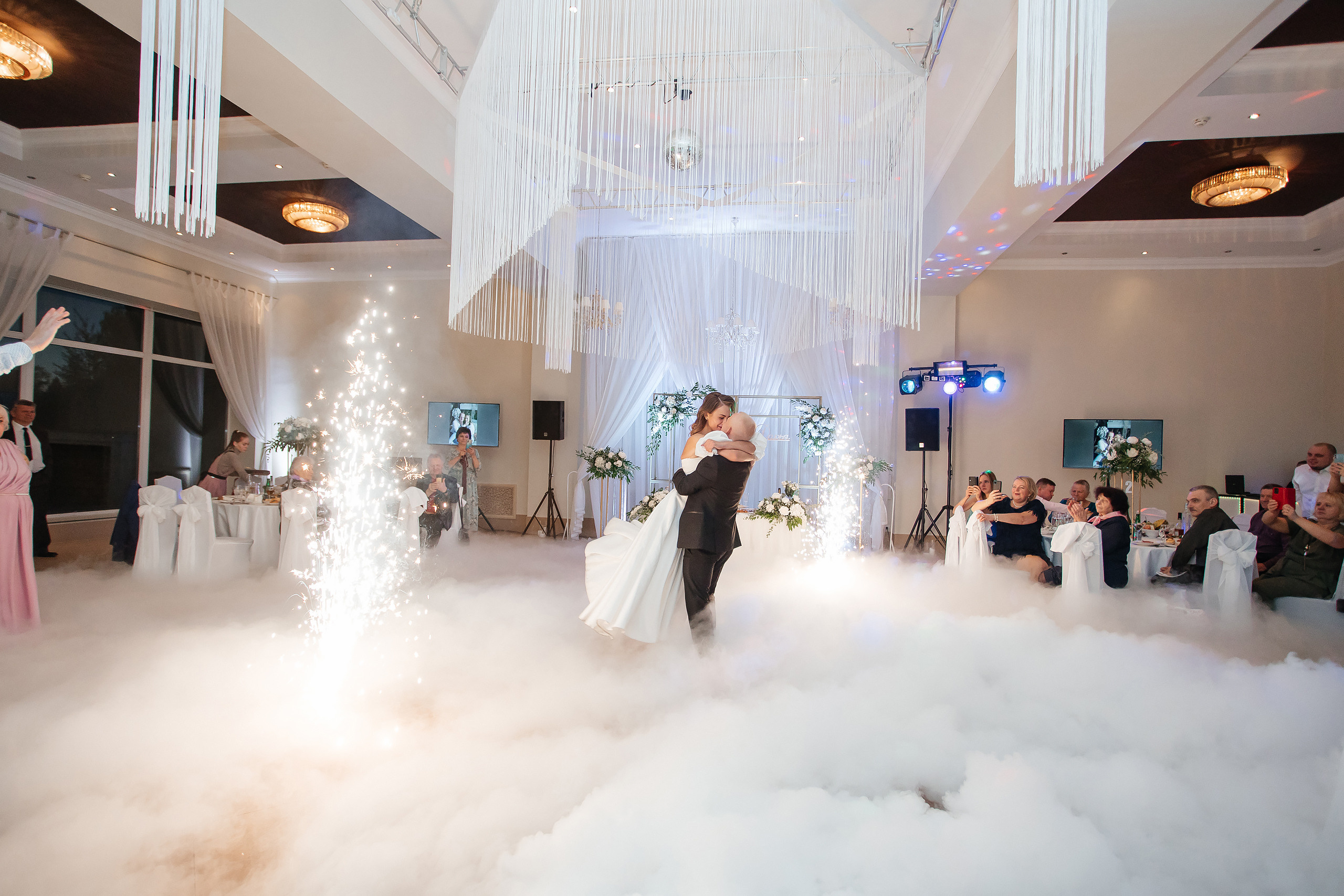 Даня и Даша. Ведущий на свадьбу в Балашихе, Железнодорожном, Москве Евгения Гундер