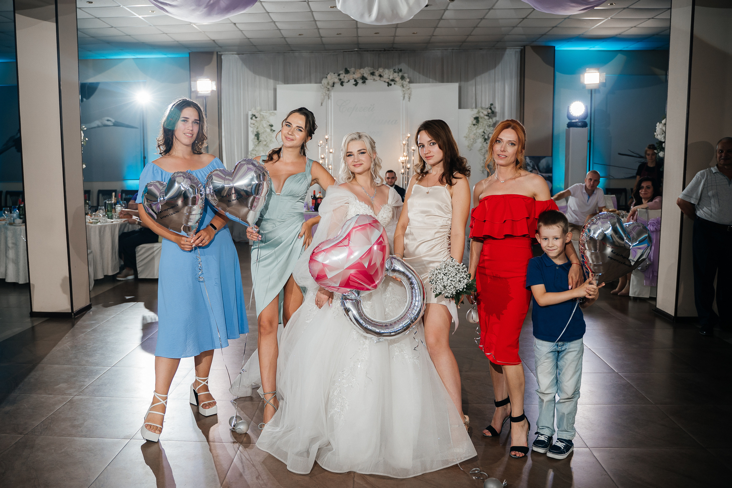 Серёжа и Арина. Ведущий на свадьбу в Балашихе, Железнодорожном, Москве Евгения Гундер