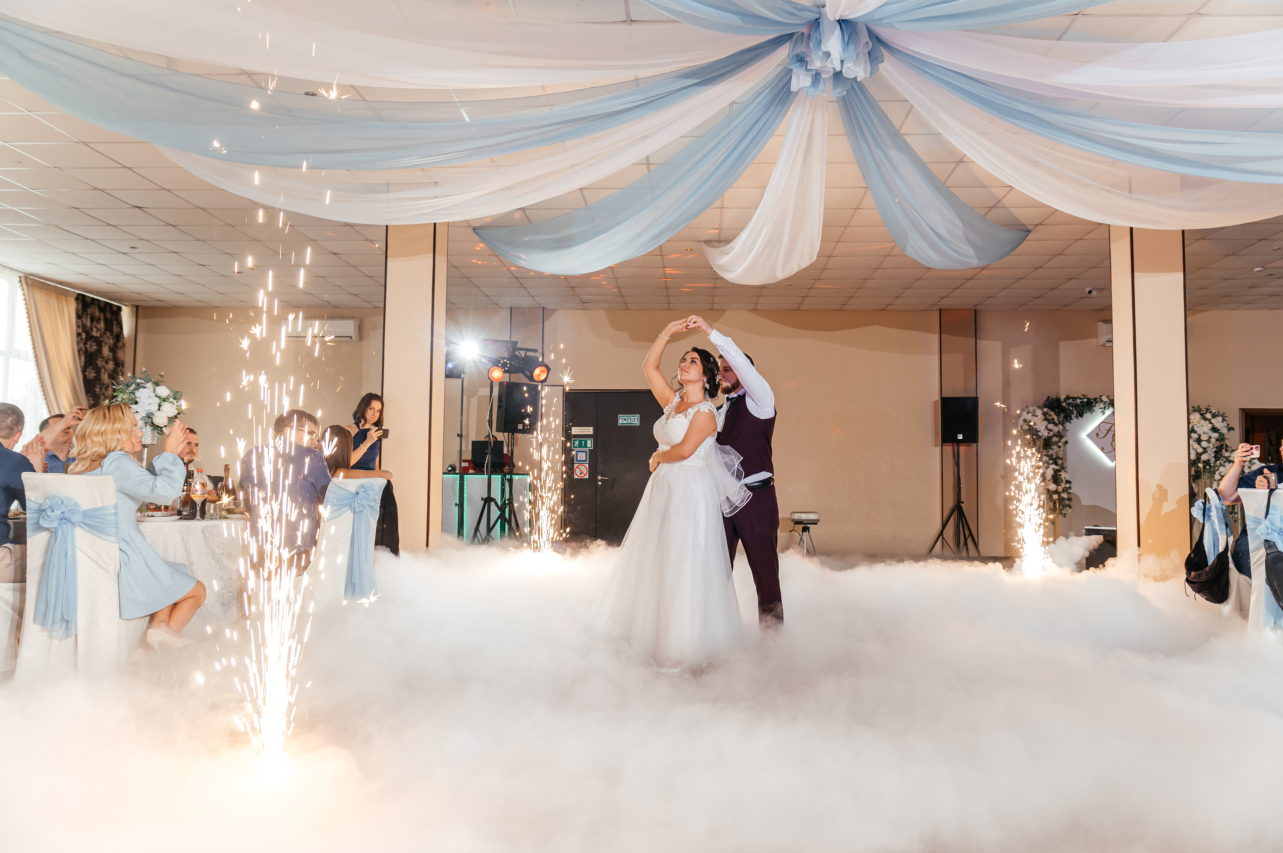 Коля и Настя. Ведущий на свадьбу в Балашихе, Железнодорожном, Москве Евгения Гундер