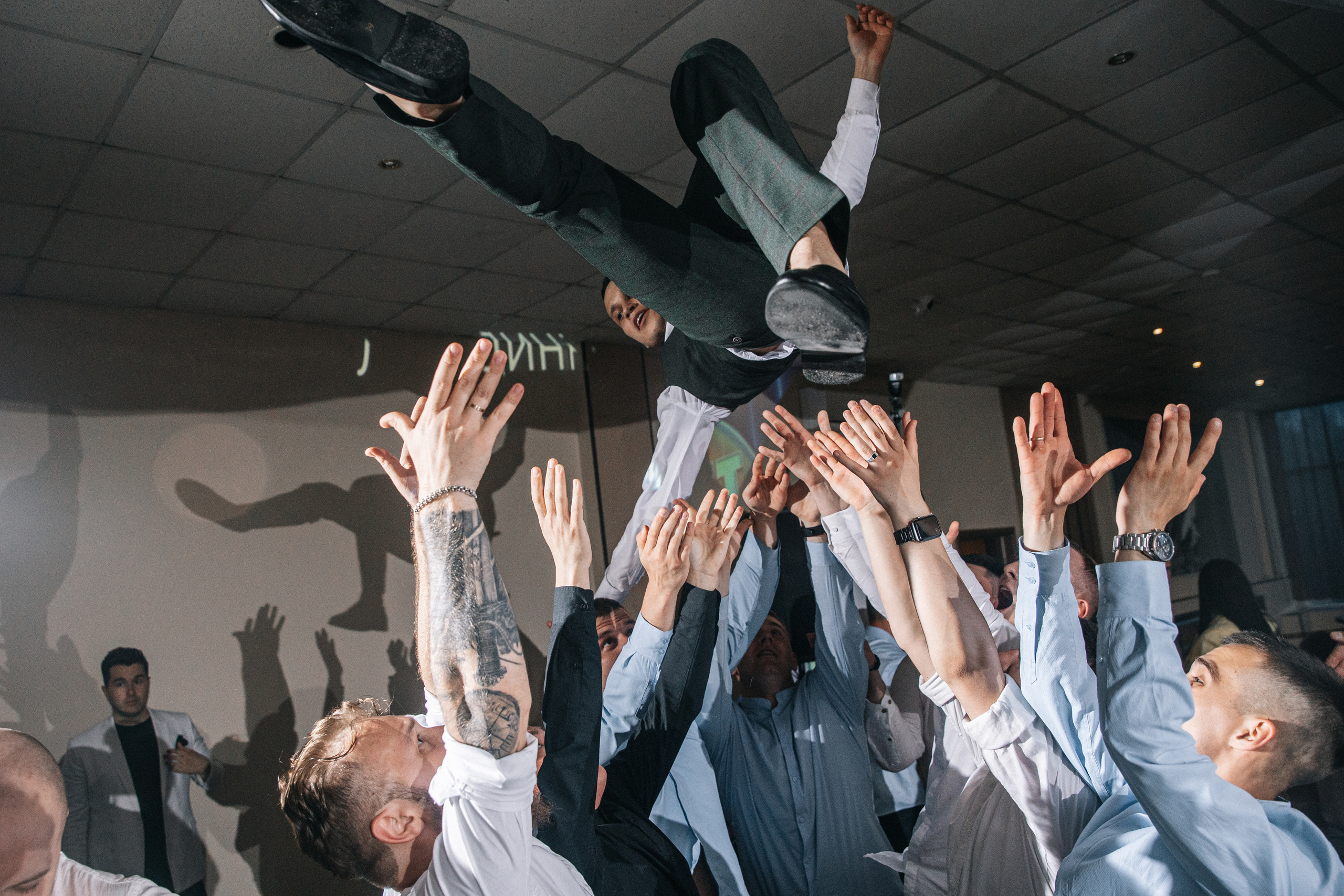 Рома и Вика. Ведущий на свадьбу в Балашихе, Железнодорожном, Москве Евгения Гундер