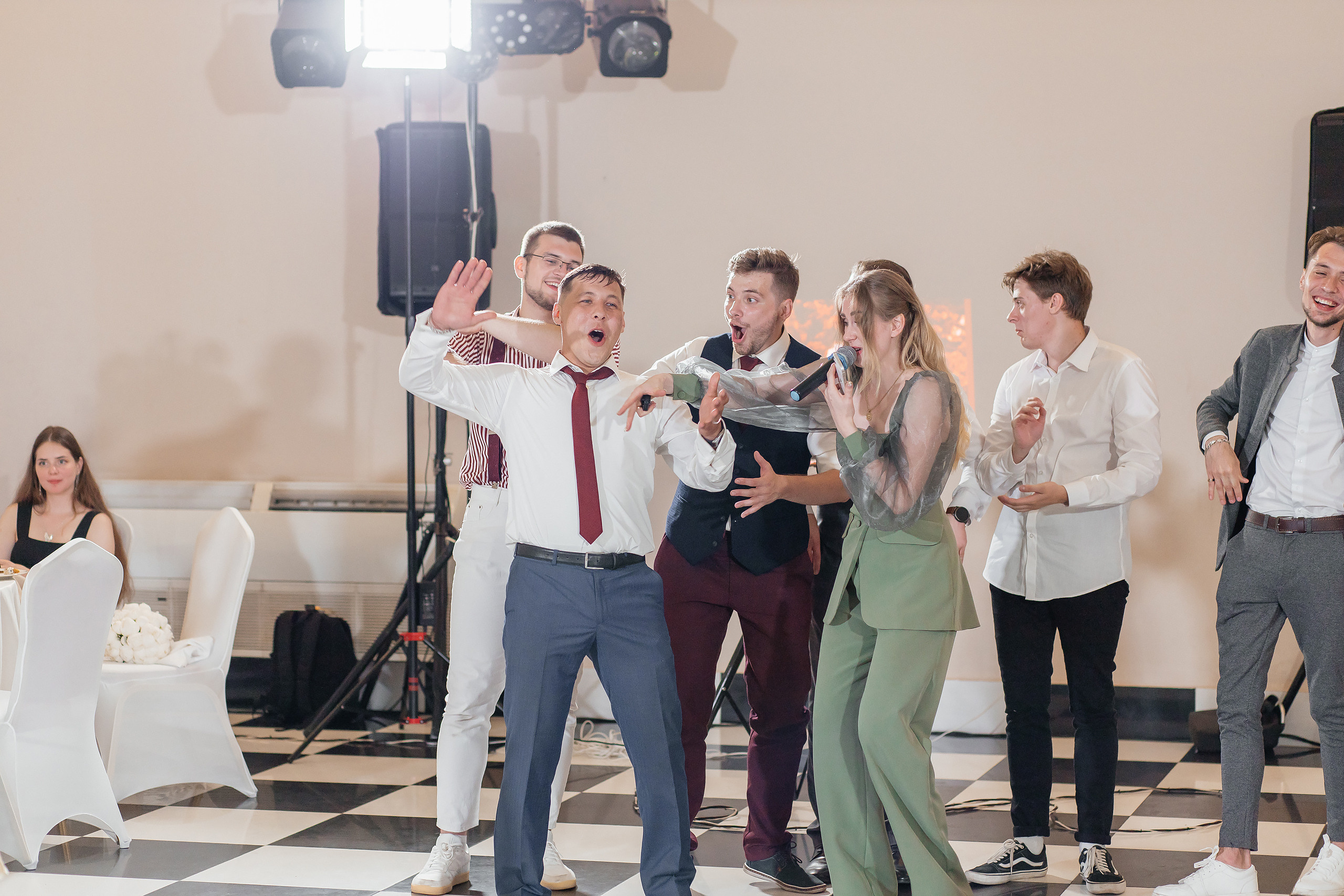 Сережа и Даша. Ведущий на свадьбу в Балашихе, Железнодорожном, Москве Евгения Гундер