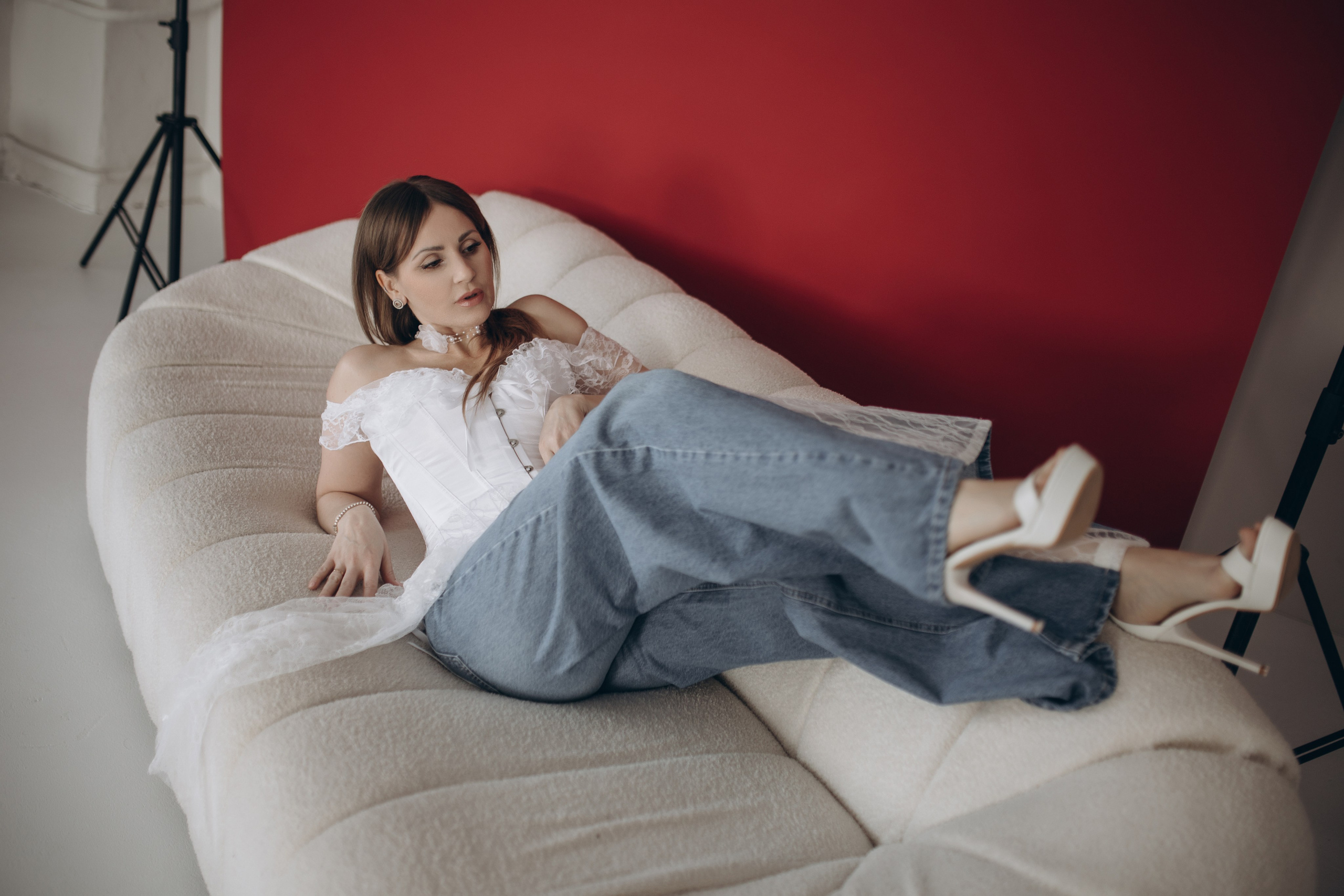 В студии. Фотограф Владивосток | Фотокниги на заказ с доставкой по всей России