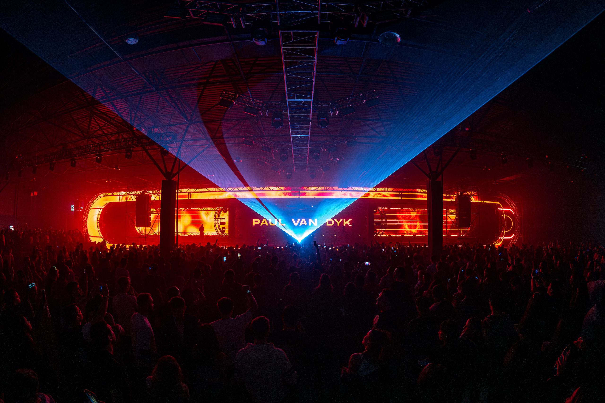 PAUL VAN DYK / 2024. OOPS