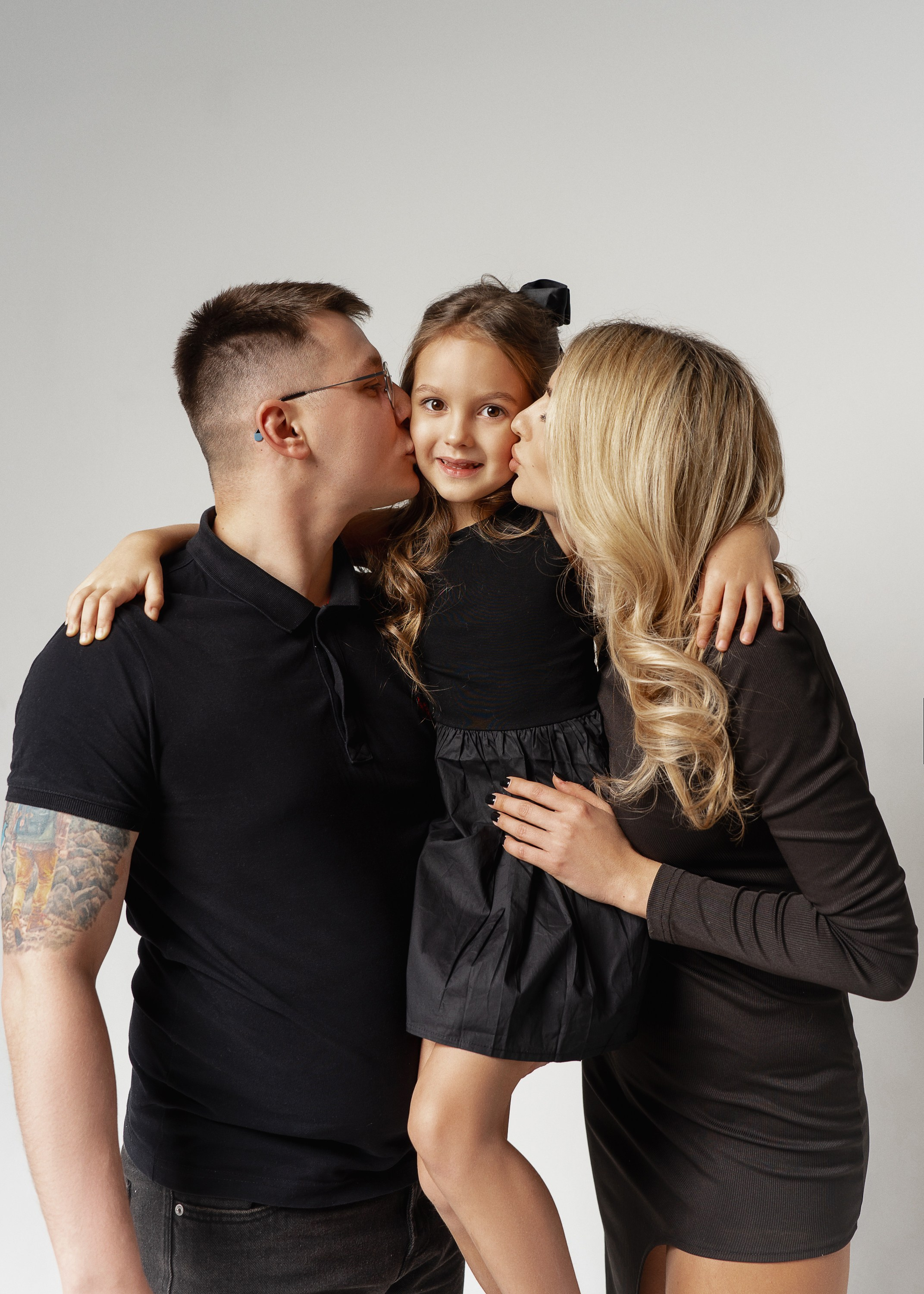 КСЮША. Женский портрет