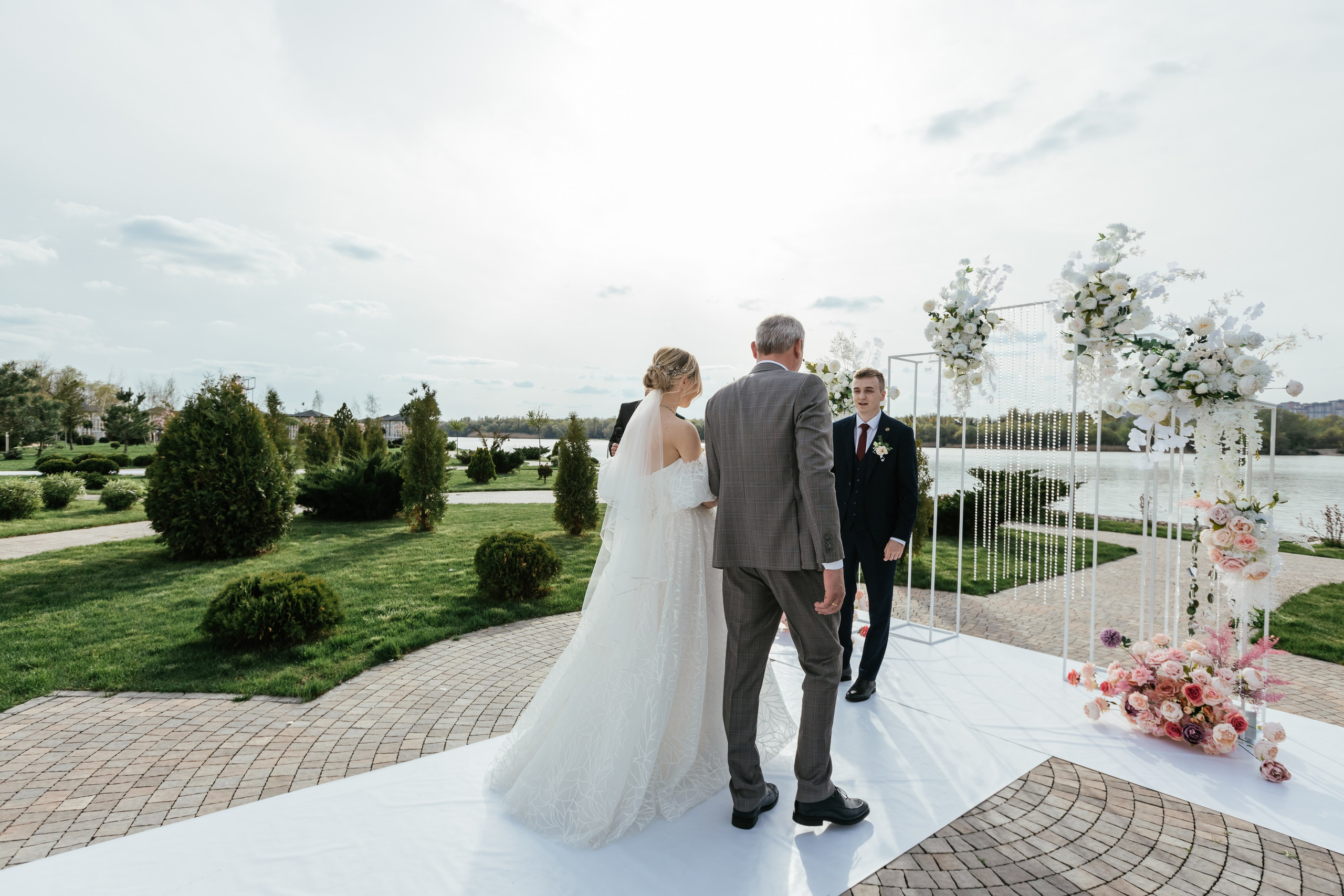 Выездная регистрация и банкет. Свадебный и семейный фотограф Ростова-на-Дону Ирина Бондарева