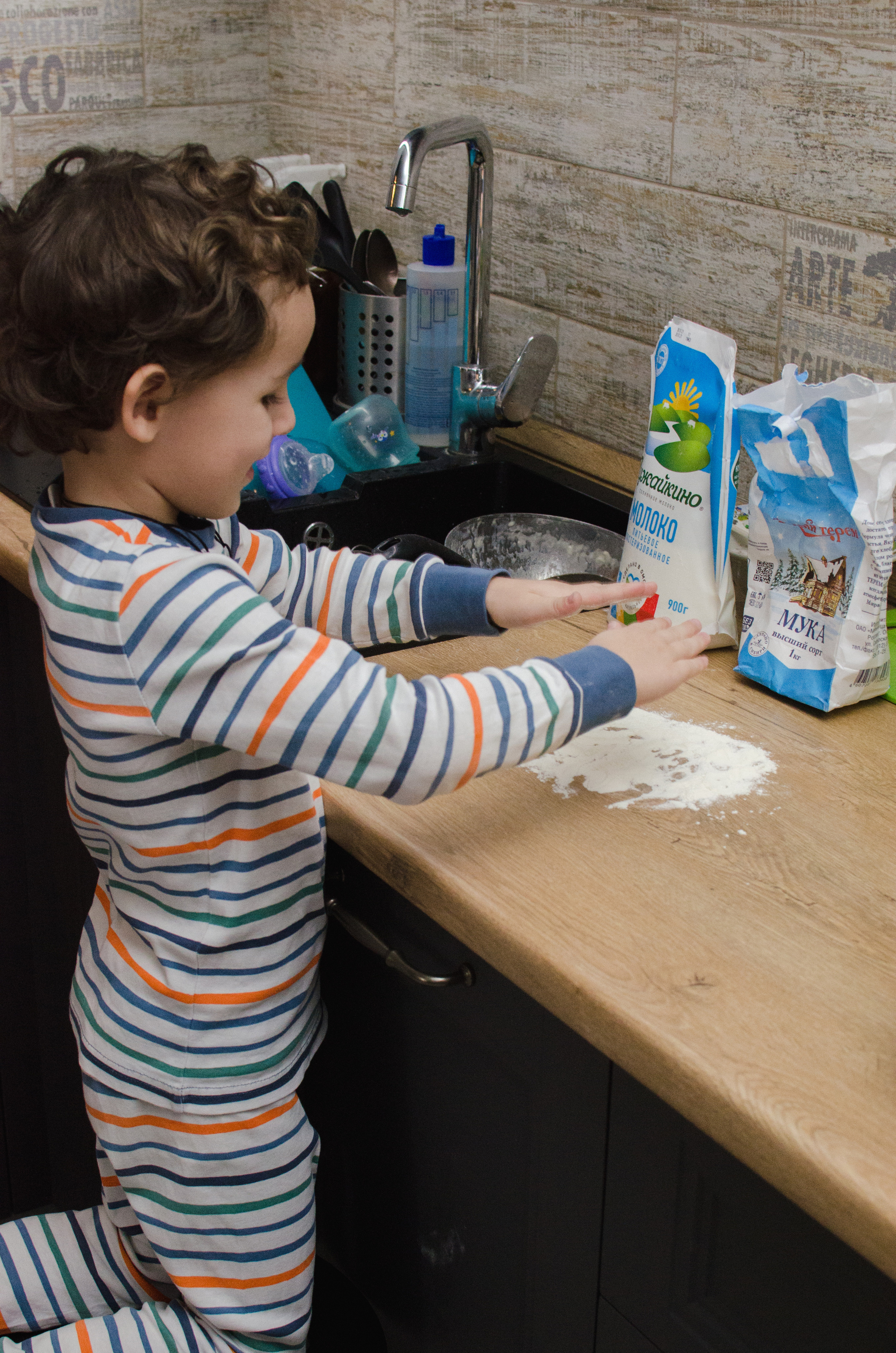 В гостях у Алёны и Никиты. Семейный фотограф в Омске Смирнова Светлана