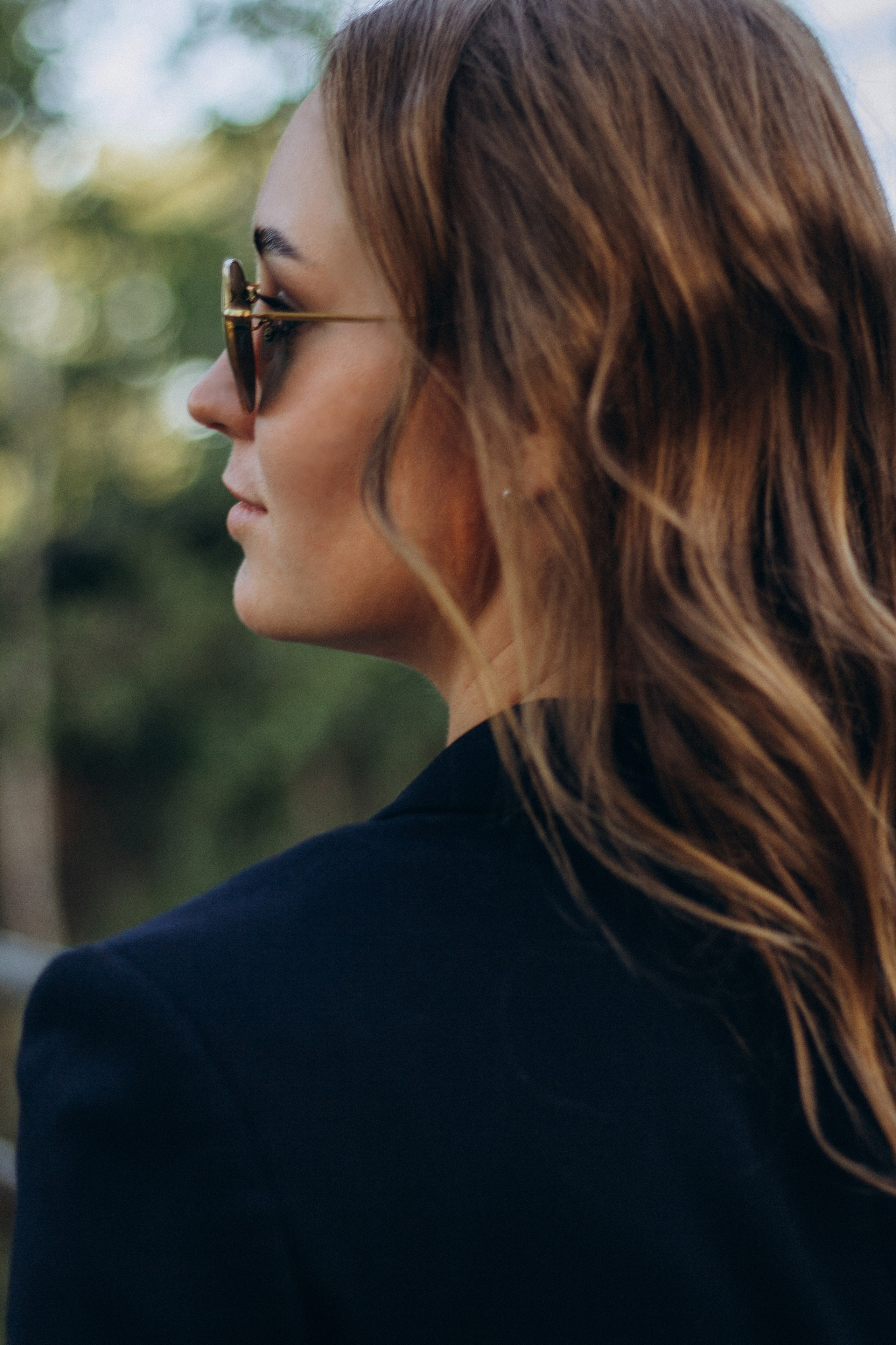 Girl and Car. Фотограф Красноярск Архипова Алина