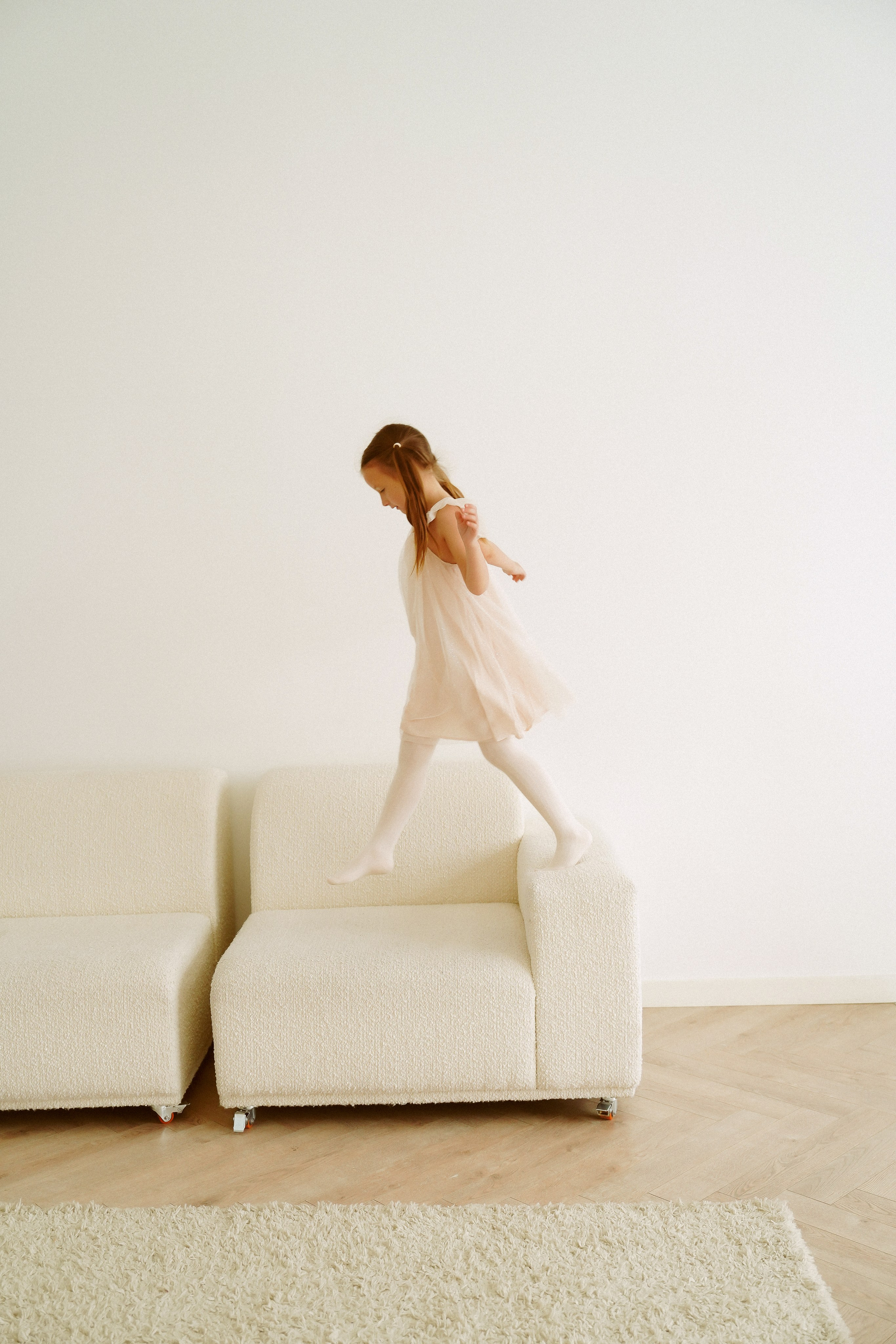 Фотопроект тень. Детский, семейный фотограф: newborn, беременность, годовасие, репортаж. Москва