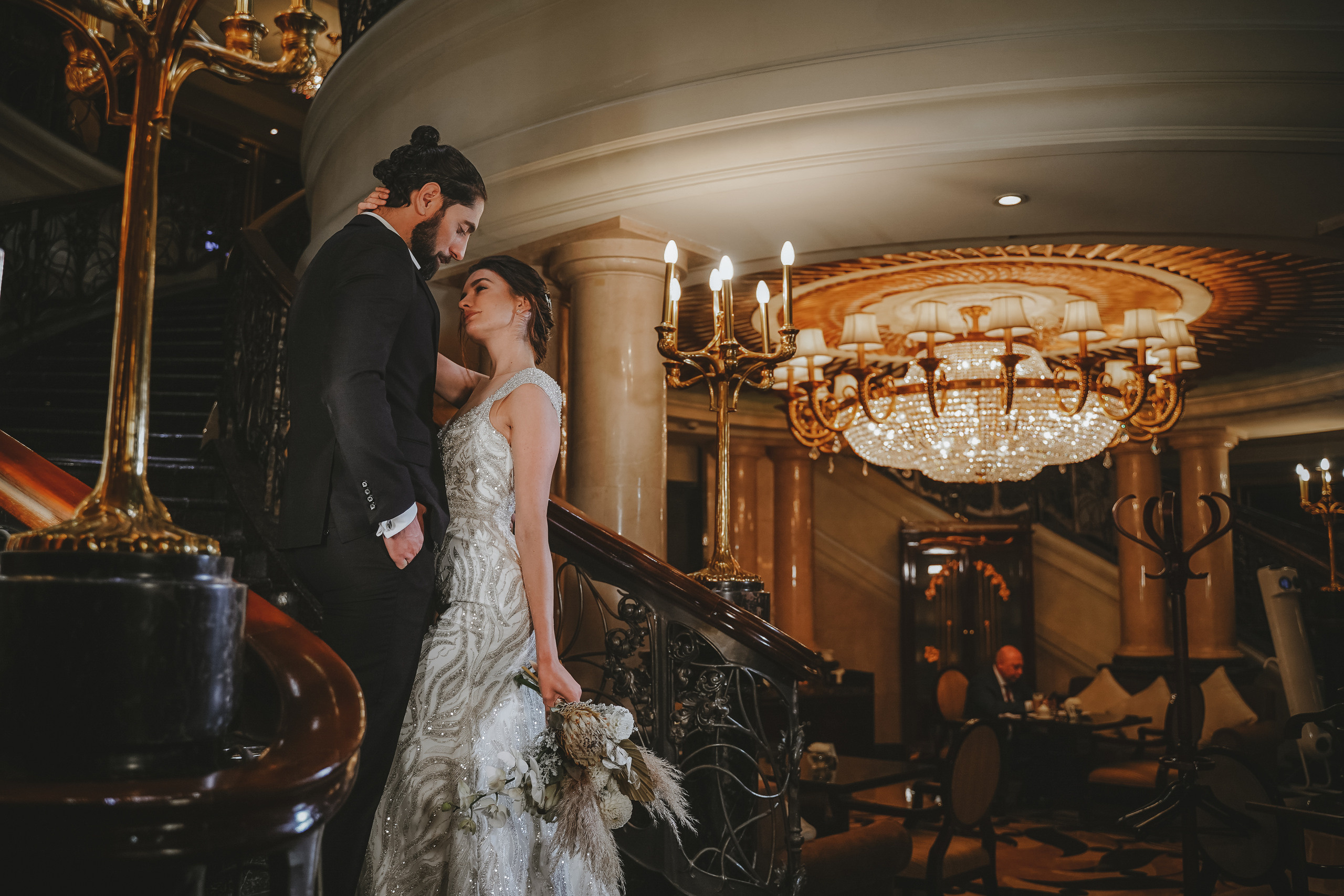 Свадебная фотосессия в St. Regensy Nikolskaya в Москве