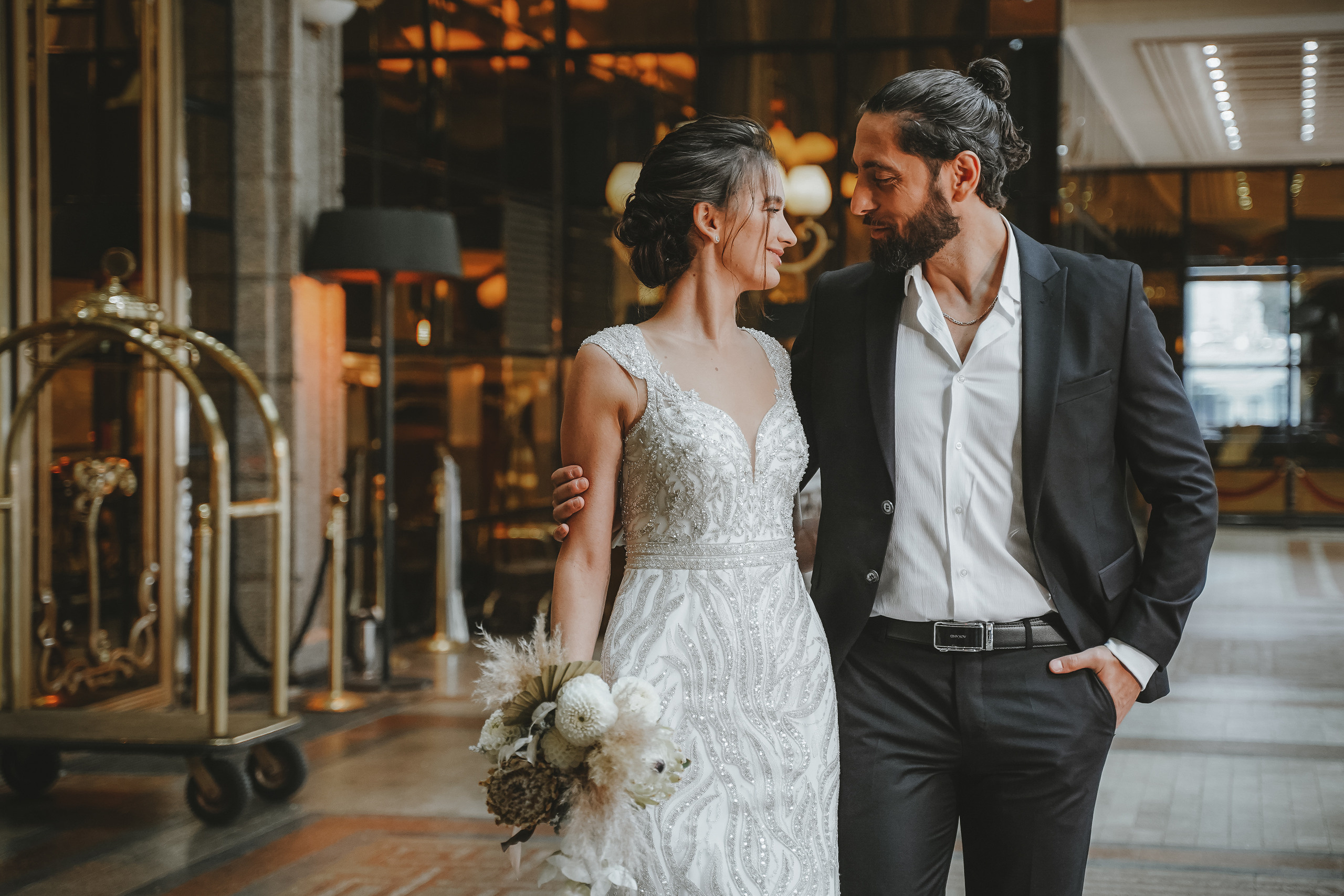 Свадебная фотосессия в St. Regensy Nikolskaya в Москве