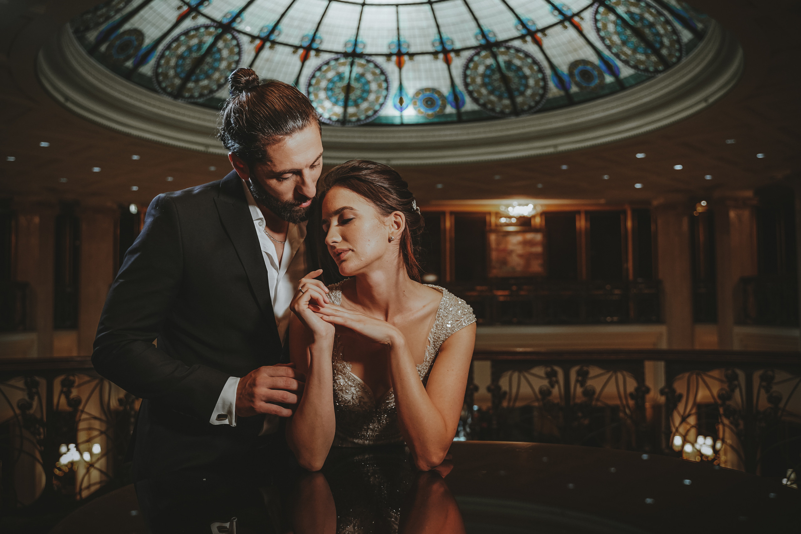 Свадебная фотосессия в St. Regensy Nikolskaya в Москве