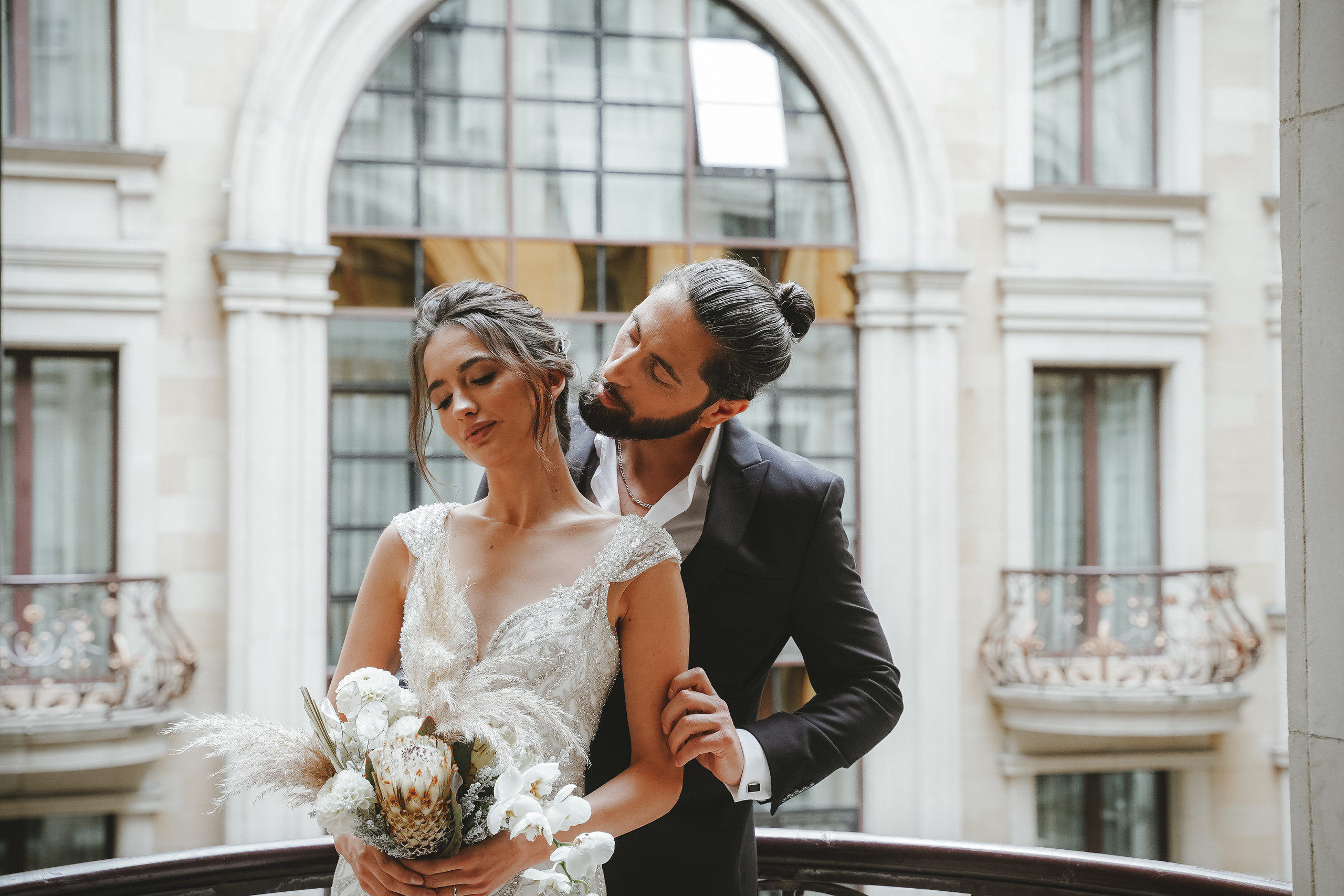 Свадебная фотосессия в St. Regensy Nikolskaya в Москве