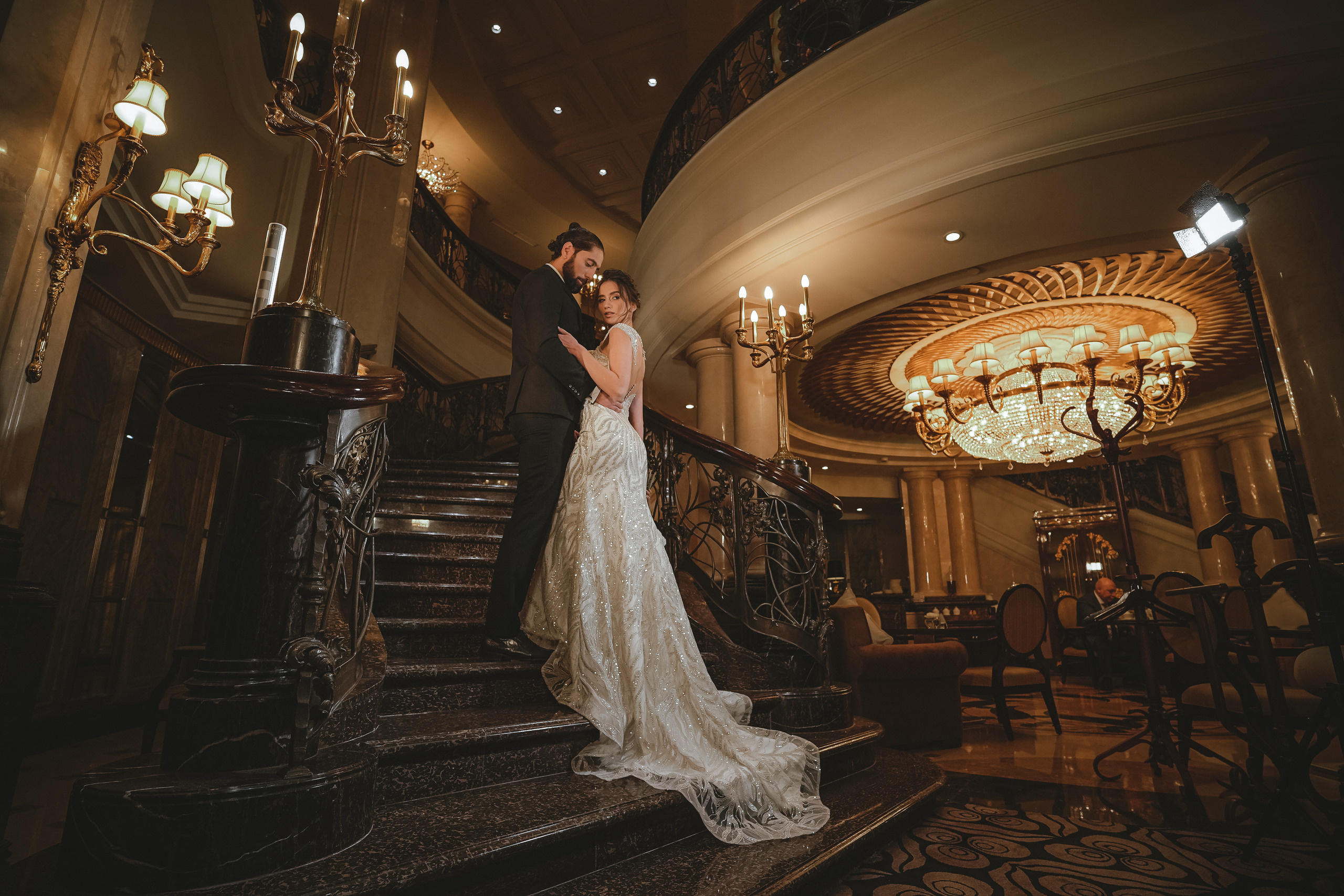 Свадебная фотосессия в St. Regensy Nikolskaya в Москве