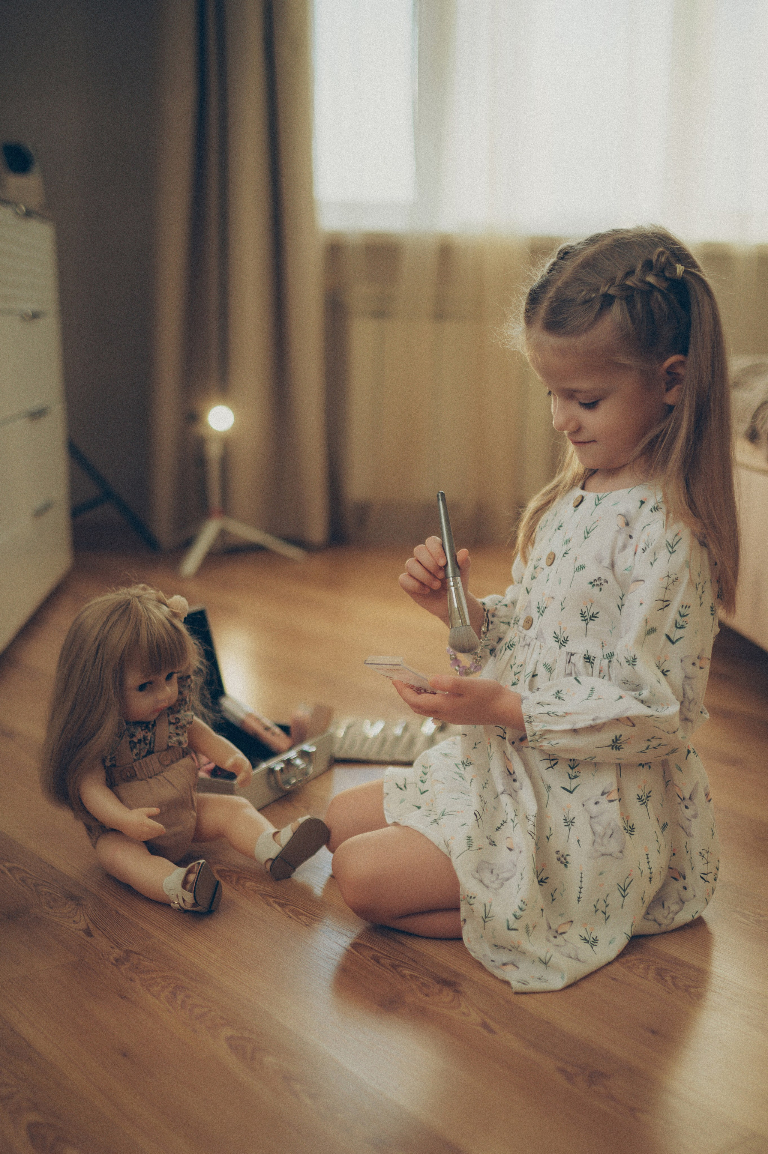 Тася, Соня, Женя и Илья (домашняя). Фотограф, г. Лесной Свердловской области
