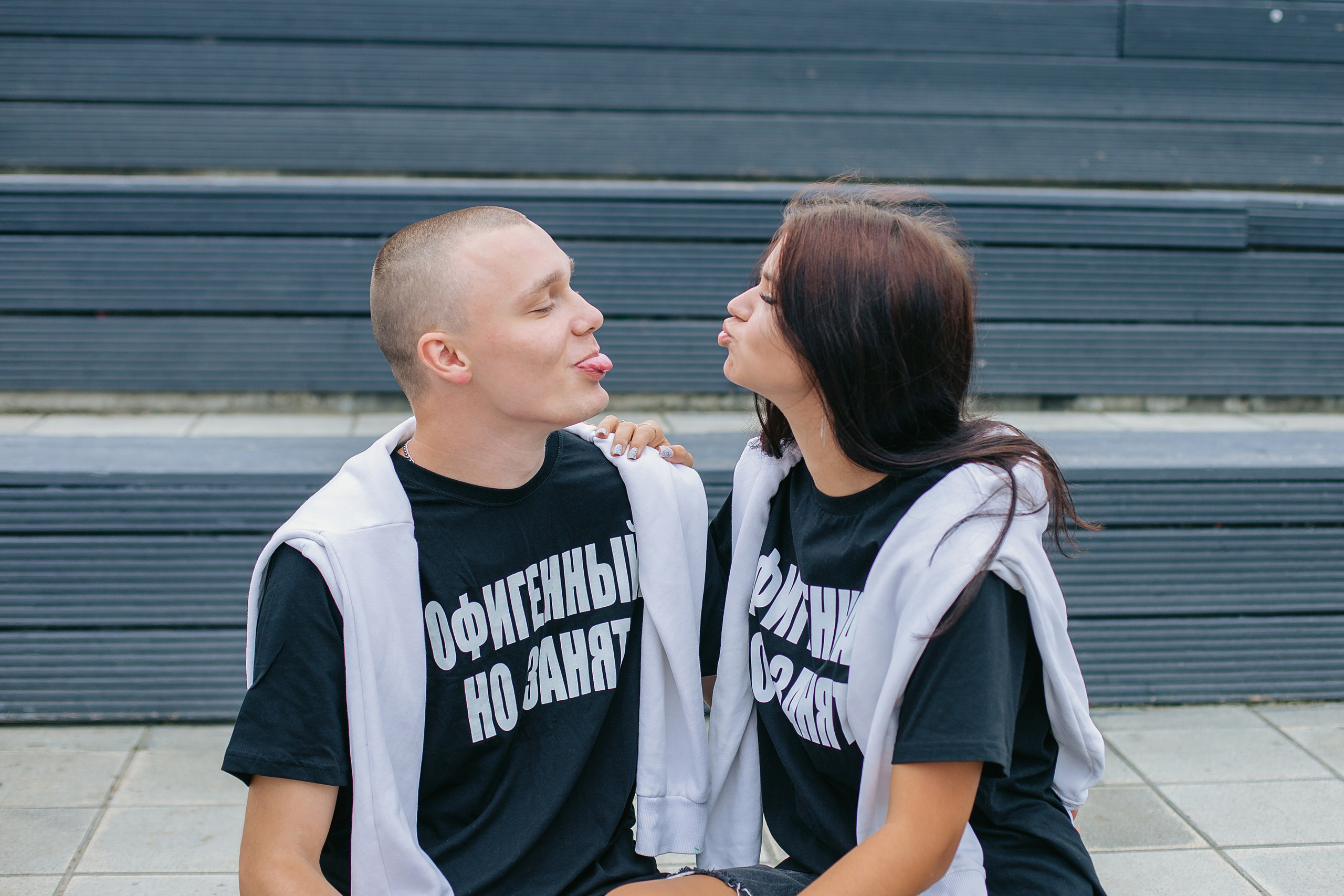 Love story. Выпускные альбомы Искитим, Бердск и Новосибирск Крюкова Елена