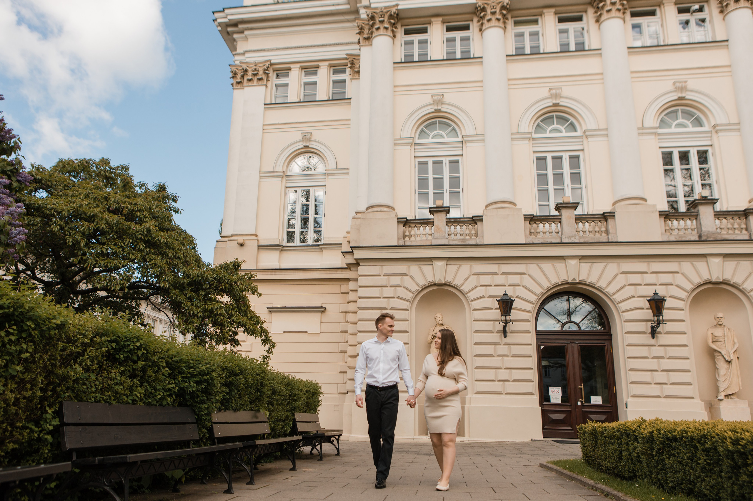 Семейная фотосессия Андрея и Марии. Видеосъемка и фотосъемка свадеб. Фотограф и оператор на свадьбу. Видеосъемка подкастов, собственная видео-фотостудии. Предметная фотосъемка