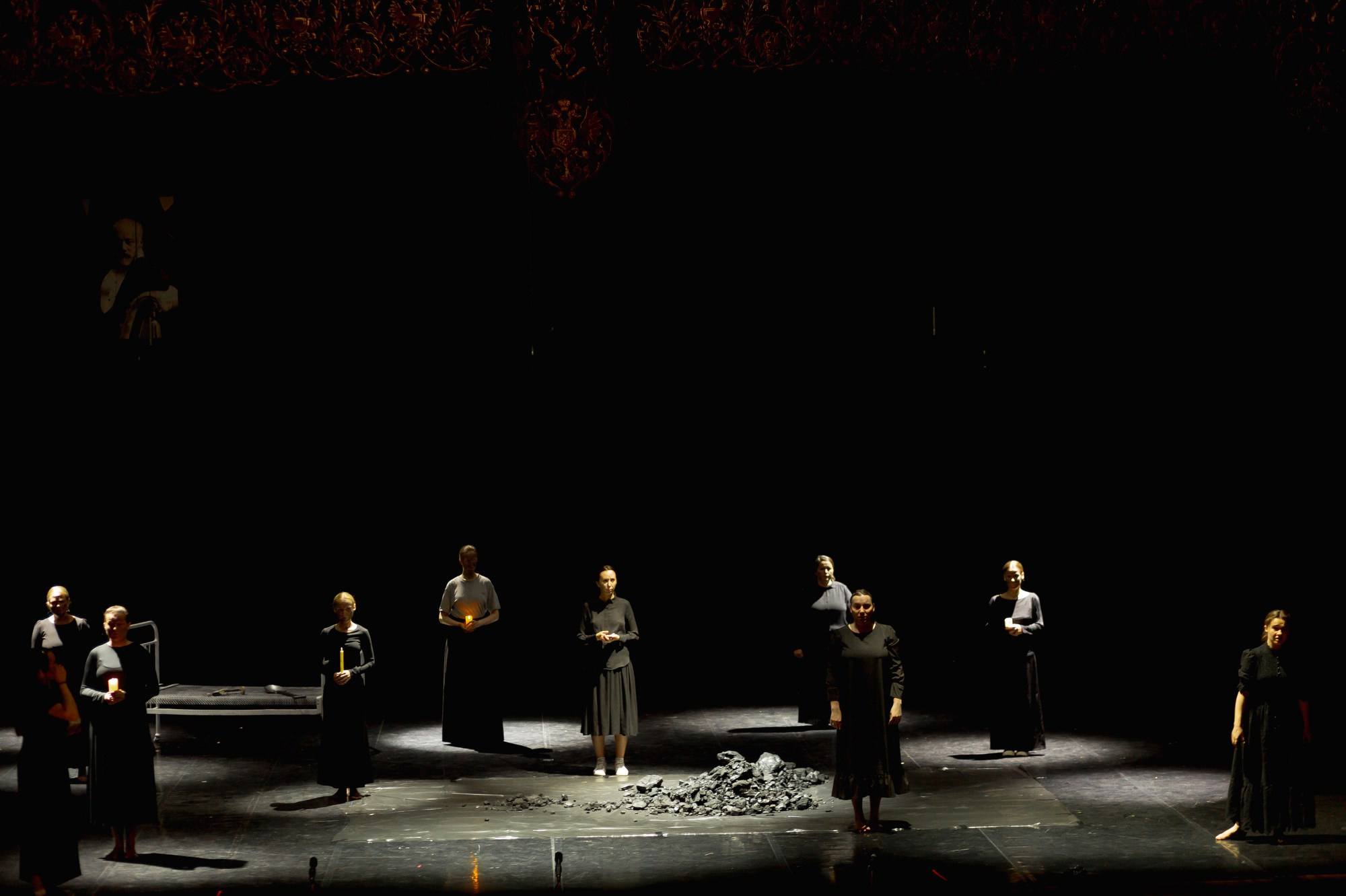 Спектакль Приглушенные голоса в Театре Эрмитажа (+репетиция). Семейный и портретный фотограф в Санкт-Петербурге Андрей Воробьев