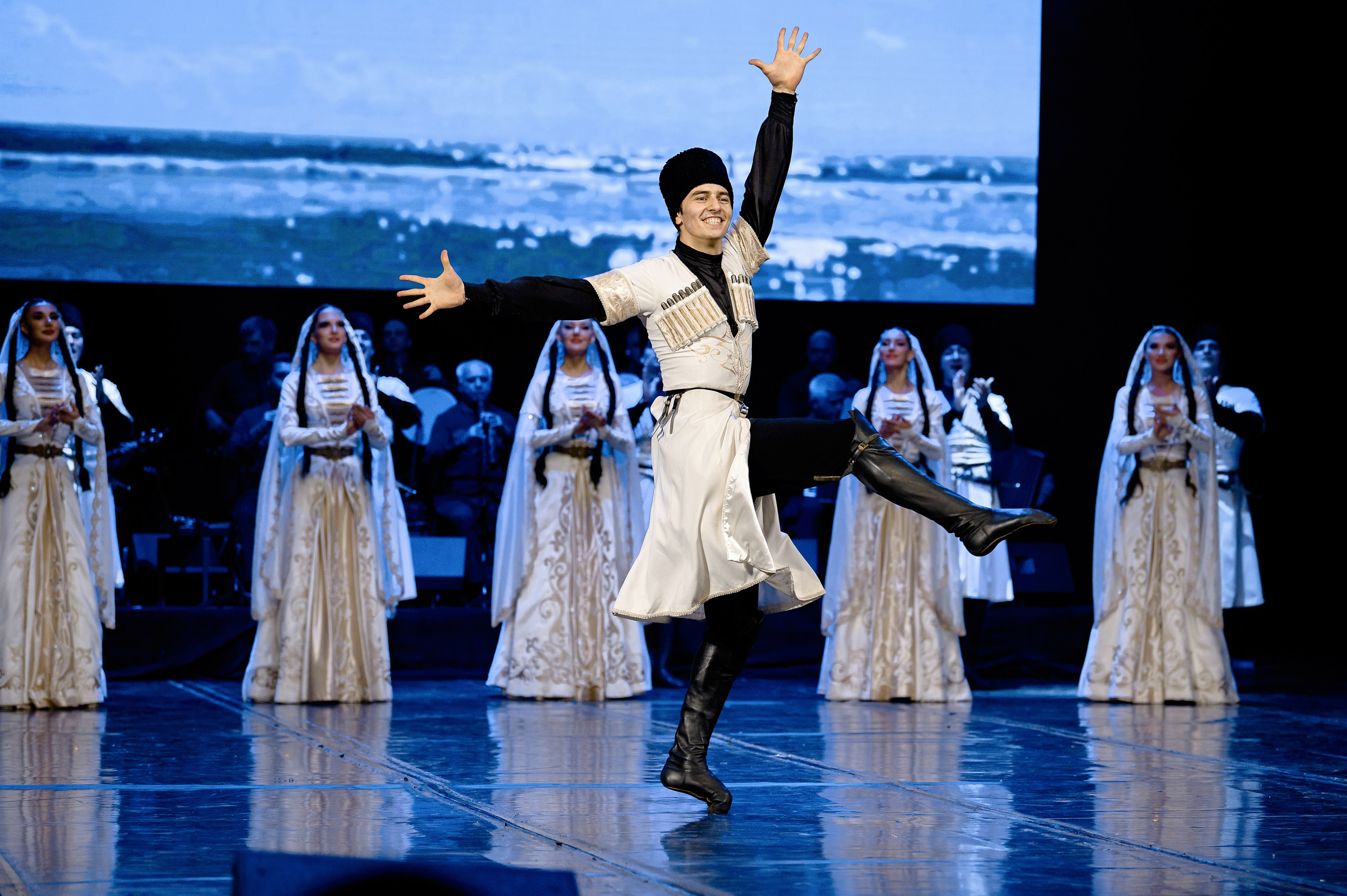 Ансамбль «Лезгинка» концерт в Махачкале. РЕПОРТАЖНЫЙ И БИЗНЕС ФОТОГРАФ В МОСКВЕ, ЕГОР НИКОЛАЕВ