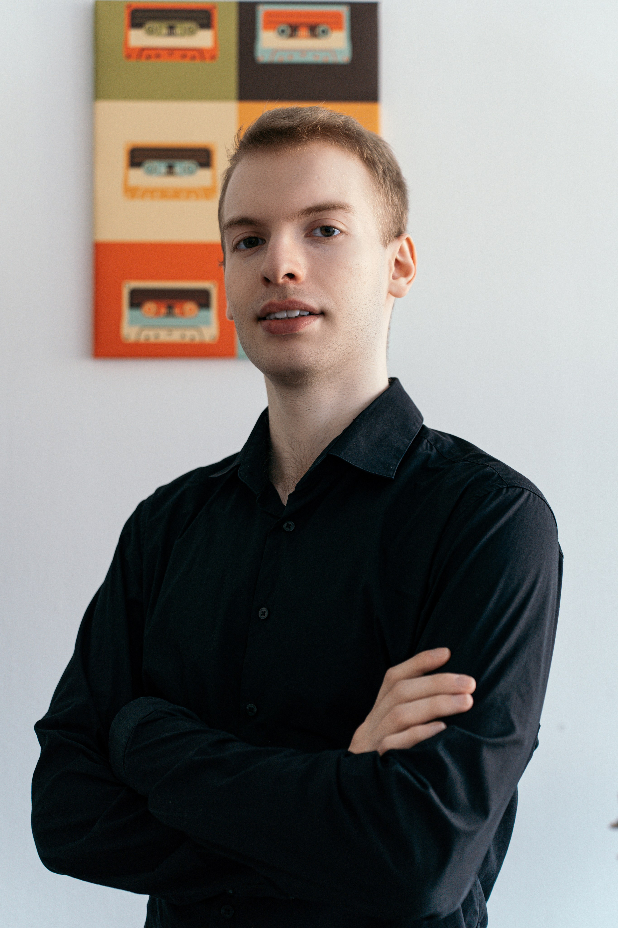 Hi Music. Я занимаюсь событийной, свадебной, товарной, студийной… фотографией