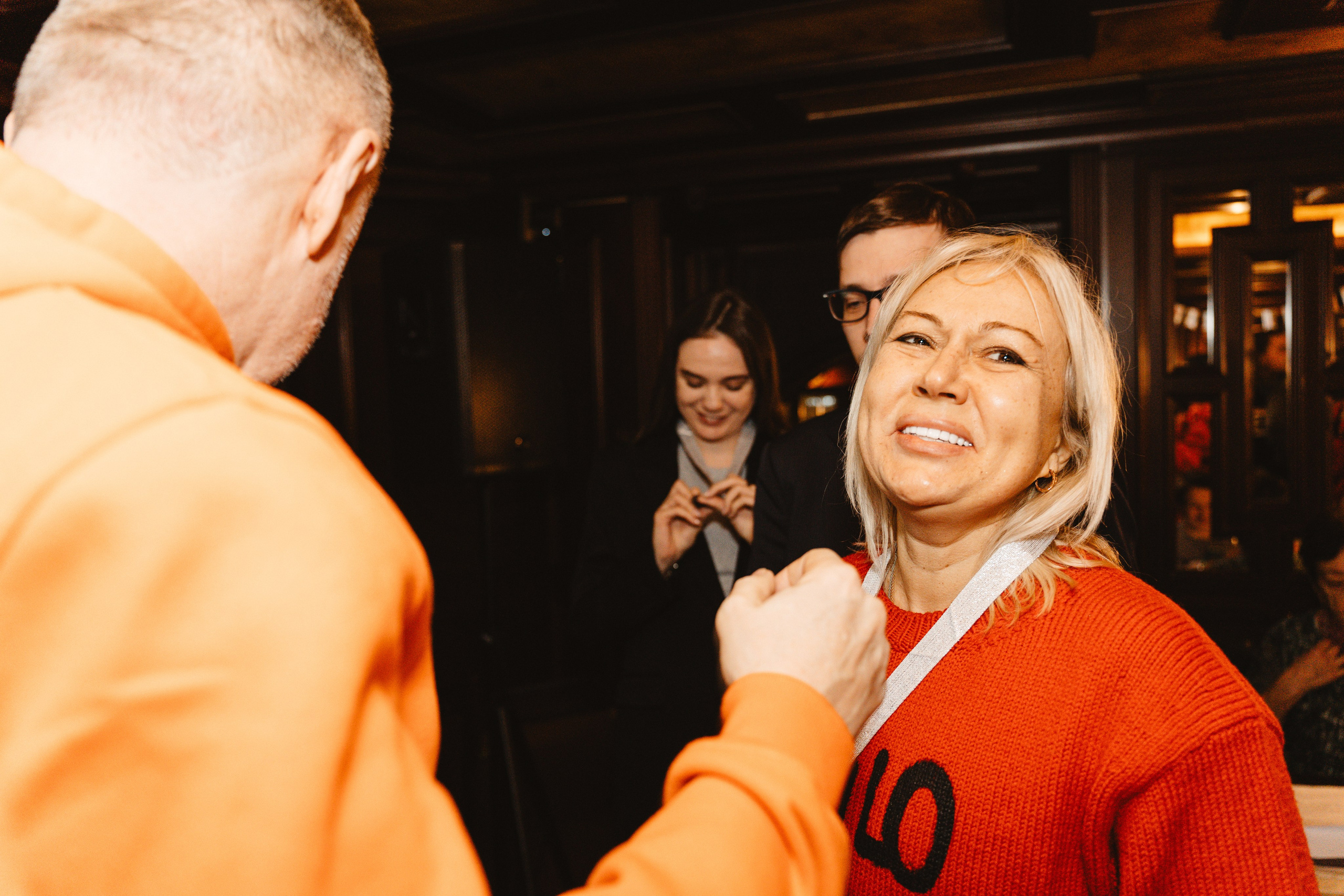 Intellectual games. Я занимаюсь событийной, свадебной, товарной, студийной… фотографией