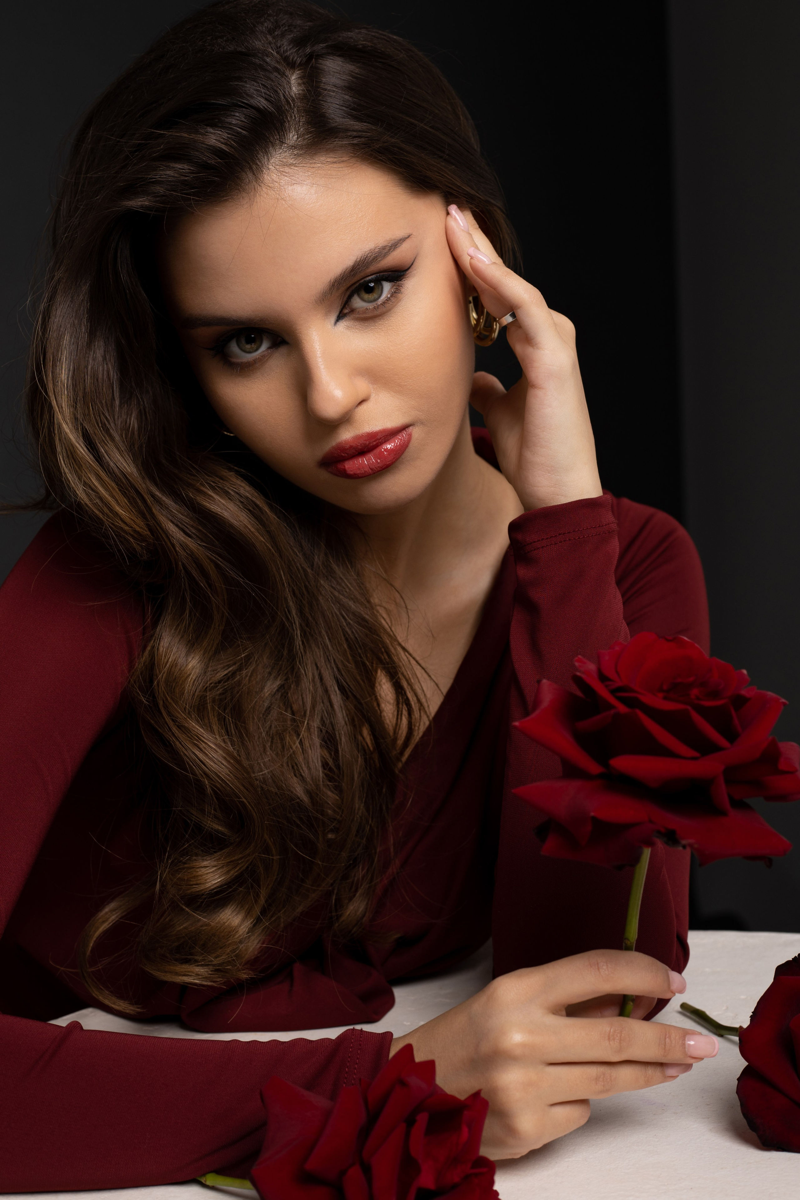 Студийные съемки. Коммерческий фотограф Эльмира в Ташкенте