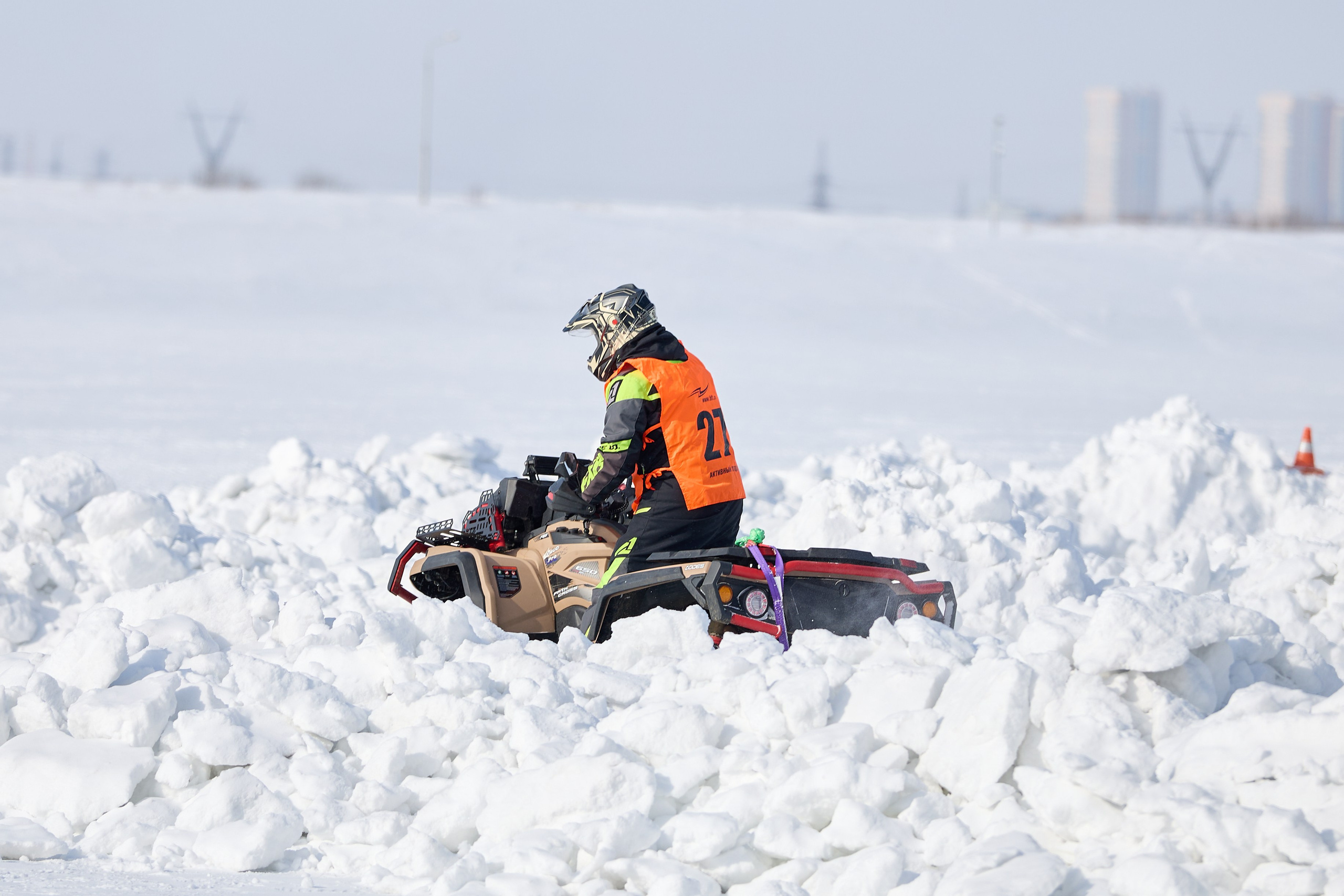 Топим Лёд — 2026. Соревнования на квадроциклах. Фотограф в Новосибирске Алена Скокова