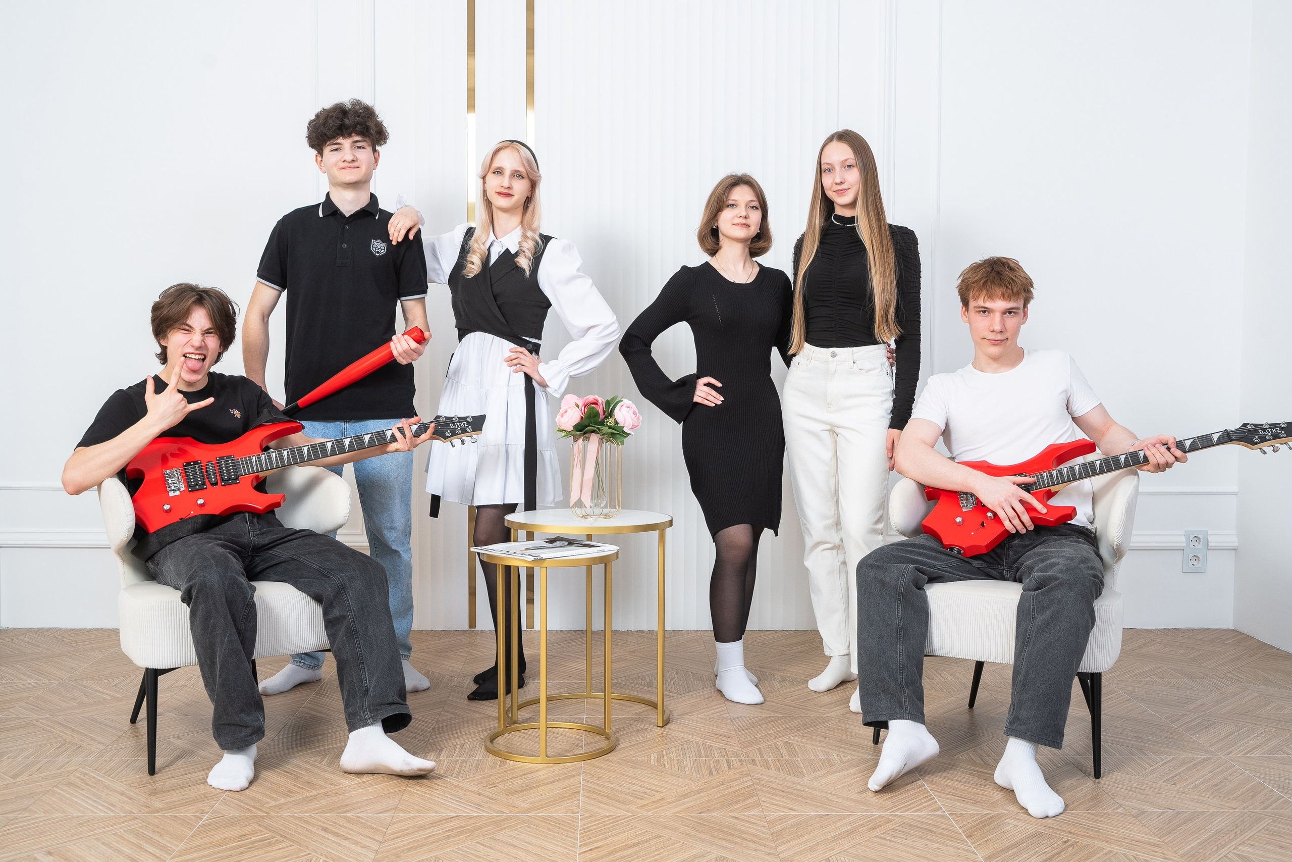 Выпускная фотосессия в фотостудии. Выпускные альбомы Нижнекамск Набережные Челны Фотостудия Небо