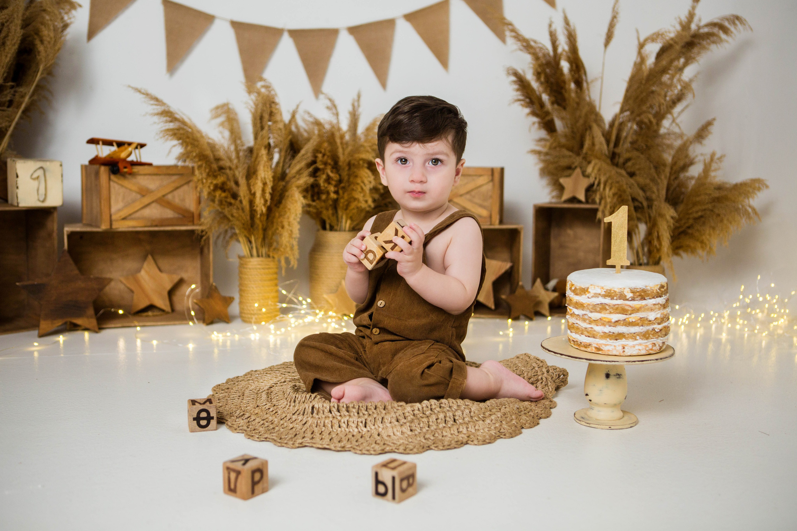 Алексу 1 год. Фотостудия «Антураж». Свадебный семейный и детский фотограф в Краснодаре Карина Федоровская