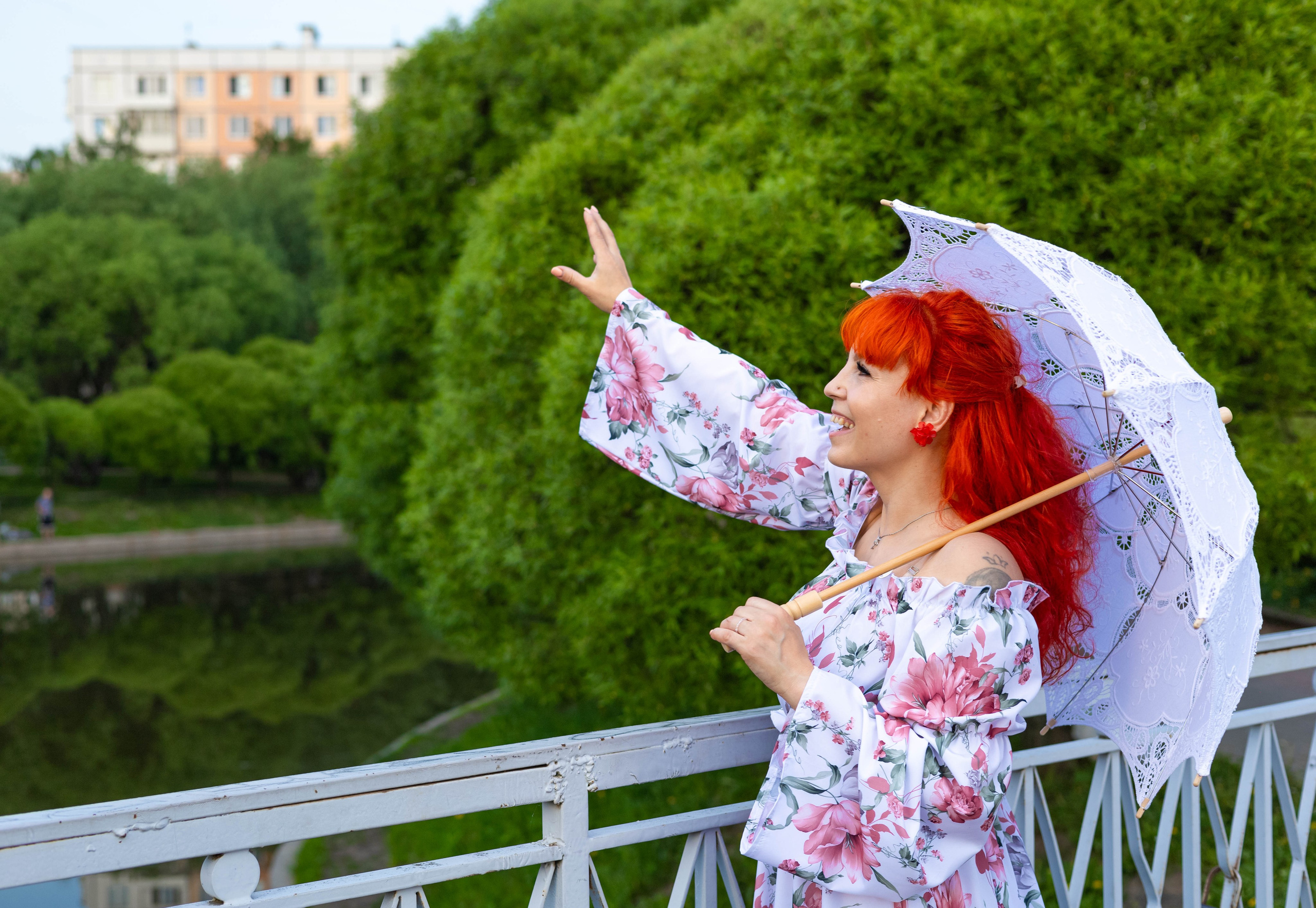 Алена. Цветение яблони. Портретный фотограф Панферова Регина г. Санкт-Петербург, г. Казань