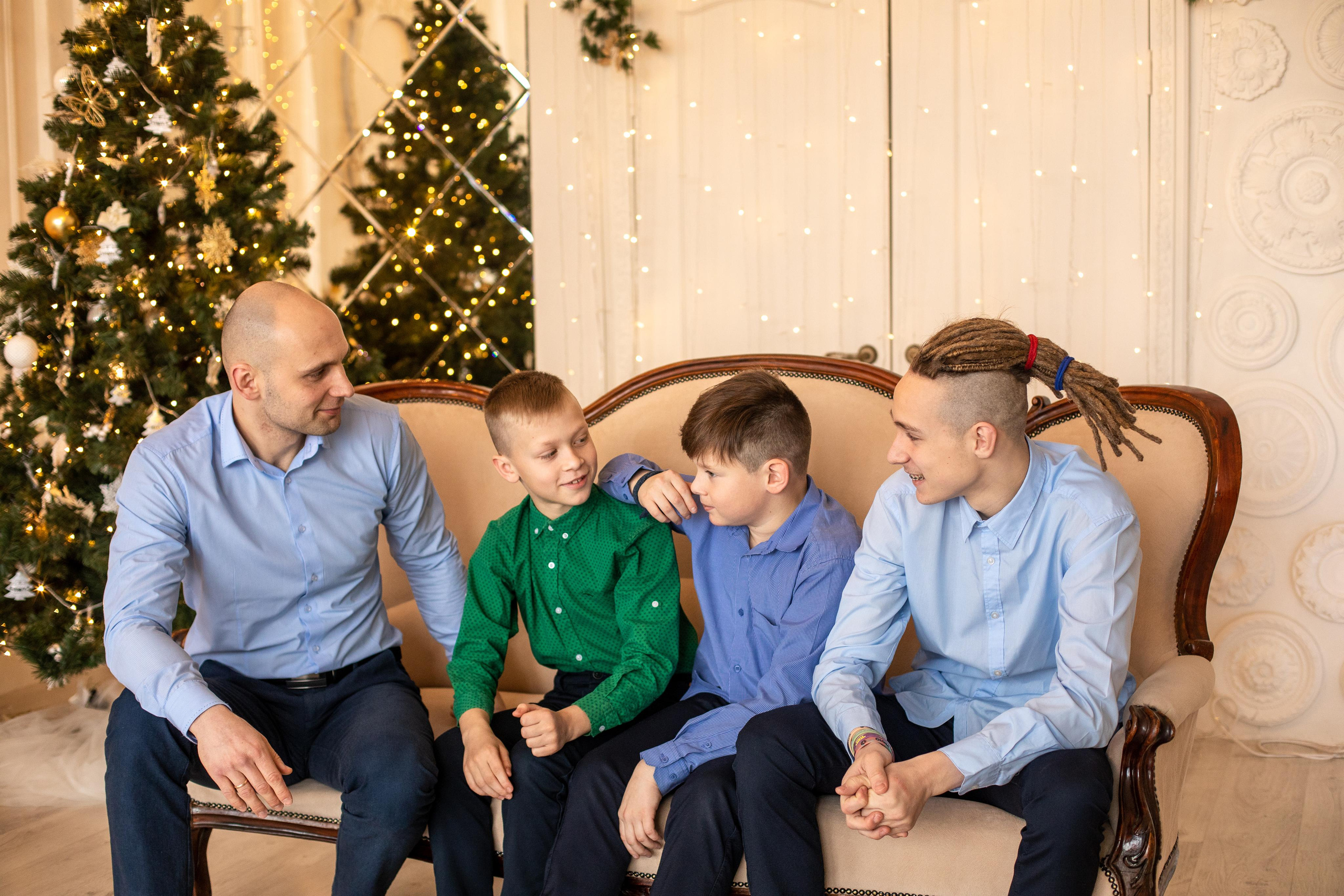 Семейная фотосессия для семьи Самвэла и Дианы. Женский семейный фотограф Тула Москва Захарова Анна