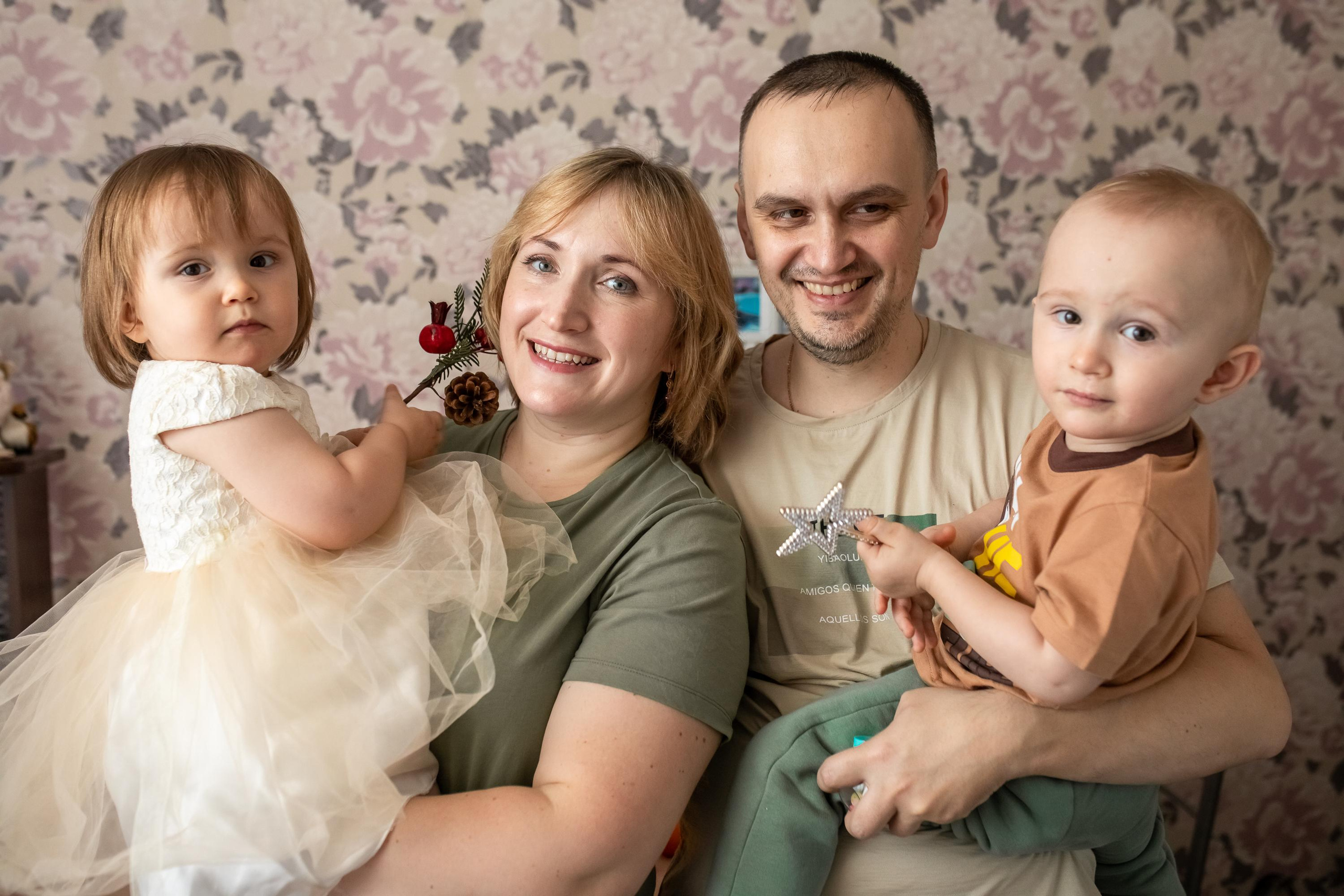 Домашняя съемка для семьи Анны и Павла. Женский семейный фотограф Тула Москва Захарова Анна