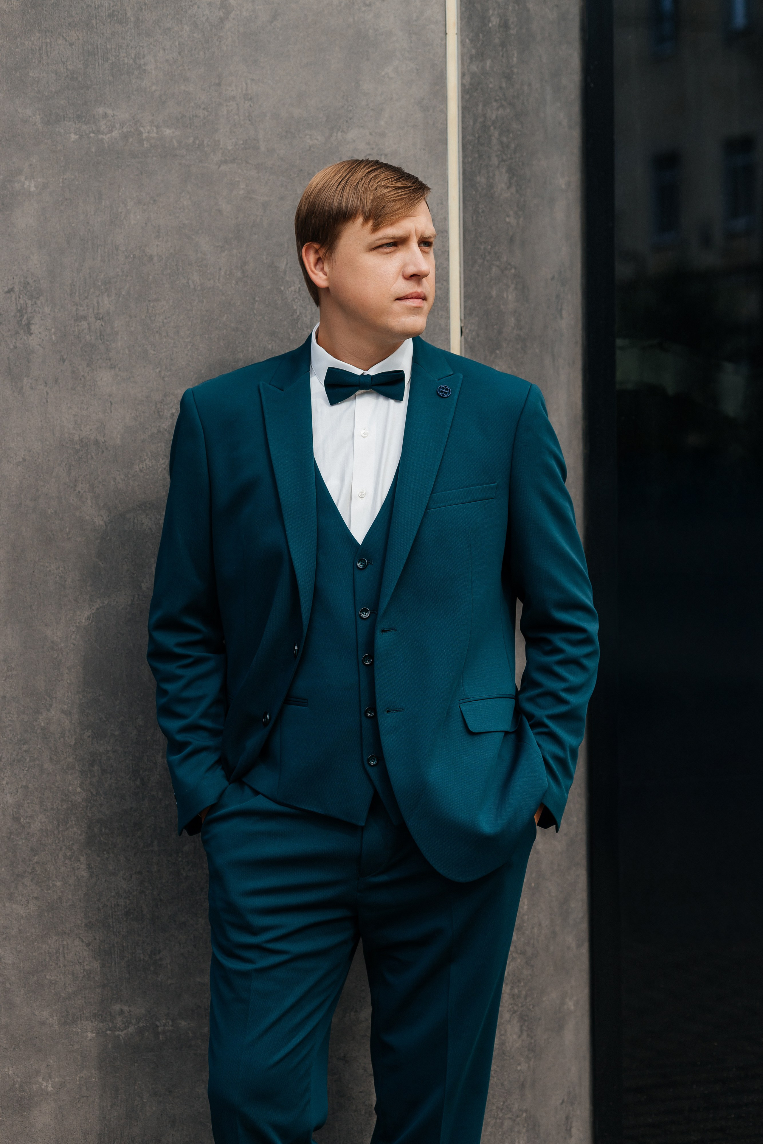 Свадебная прогулка на корабле. Олег Сверчков | Свадебный фотограф Вологда