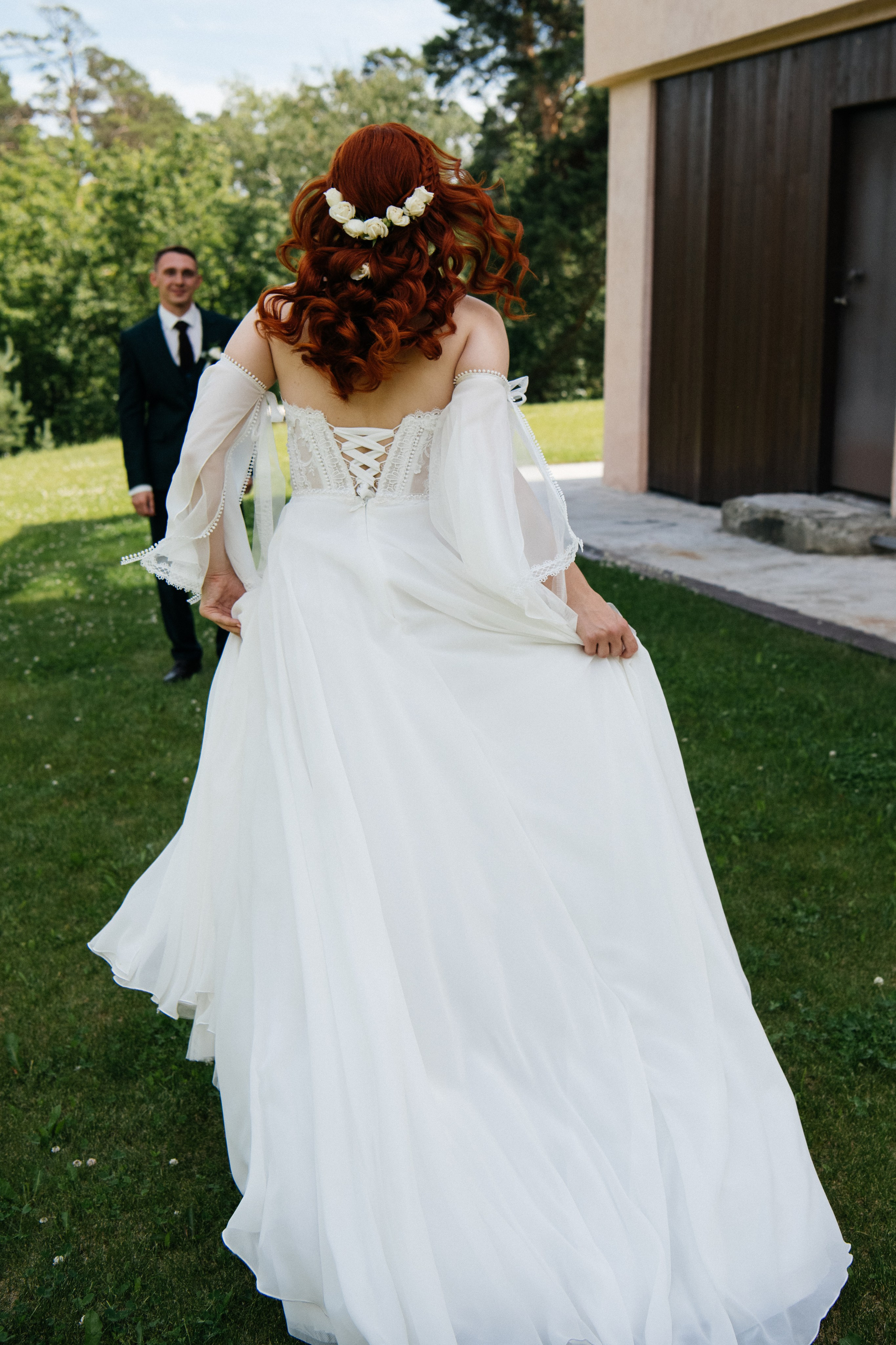 alt="Свадебная фотосессия в Барнауле. Свадебный фотограф Анна Глухова"