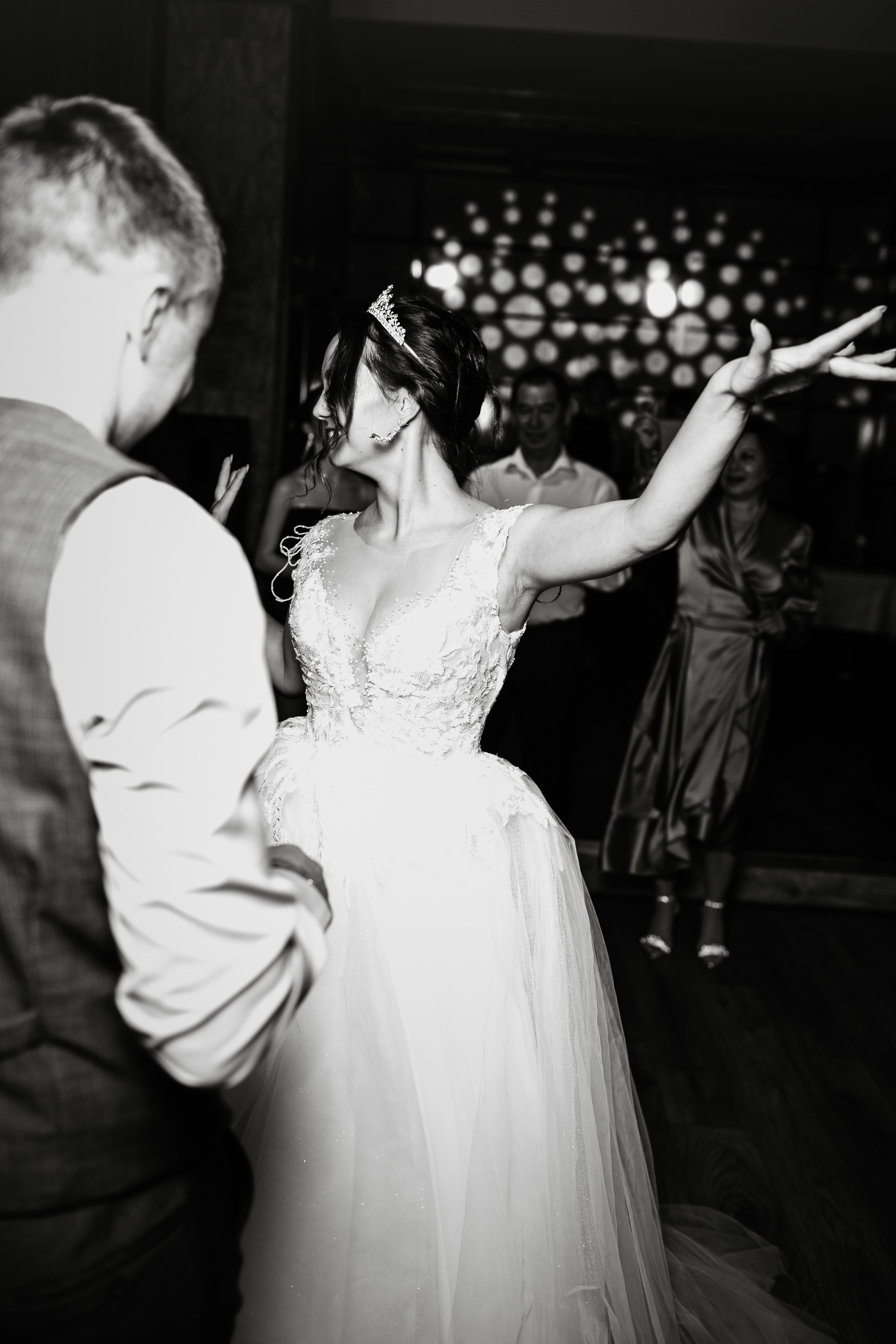 Съемка выездной регистрации в отеле. Свадебный и репортажный фотограф в Ярославле и Санкт-Петербурге Роман Микрюков