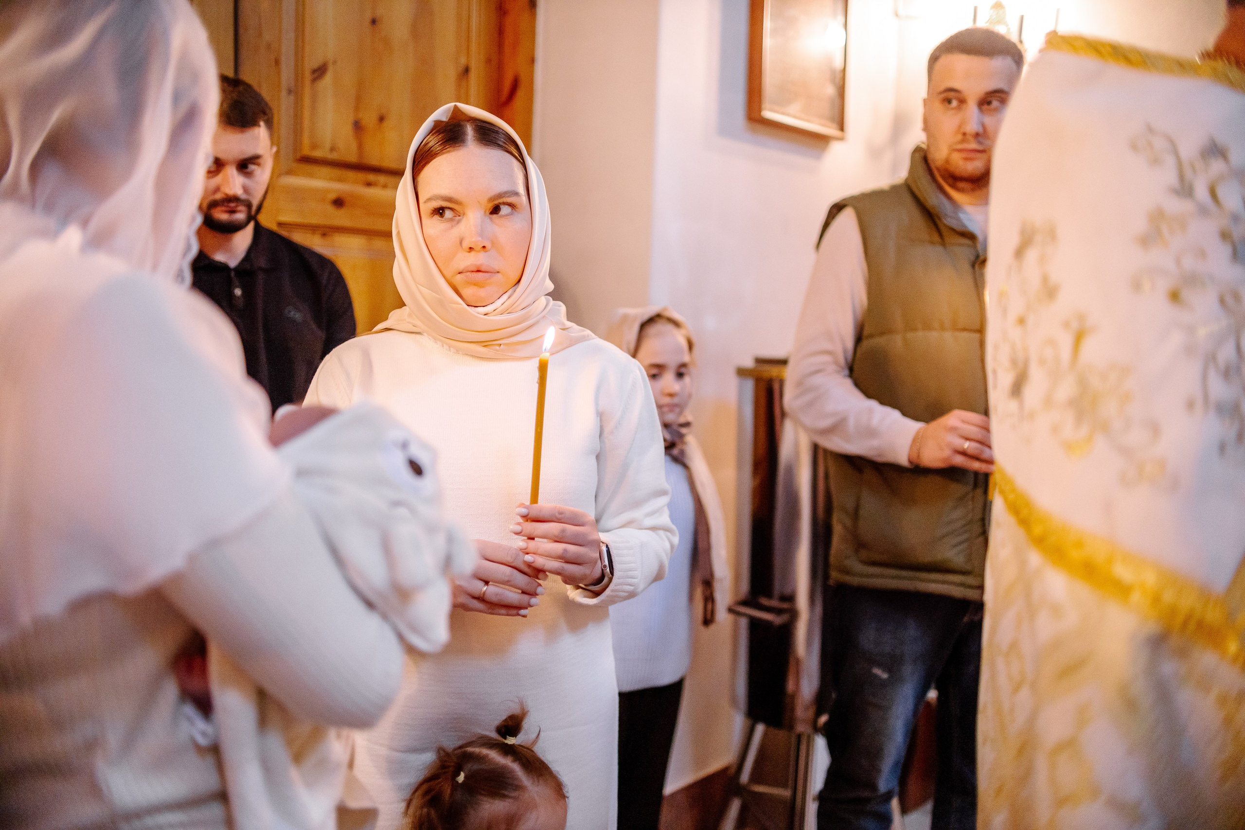 Ева (Храм в Тарасовке). Семейный и детский фотограф в Челябинске Елена Вышегородцева