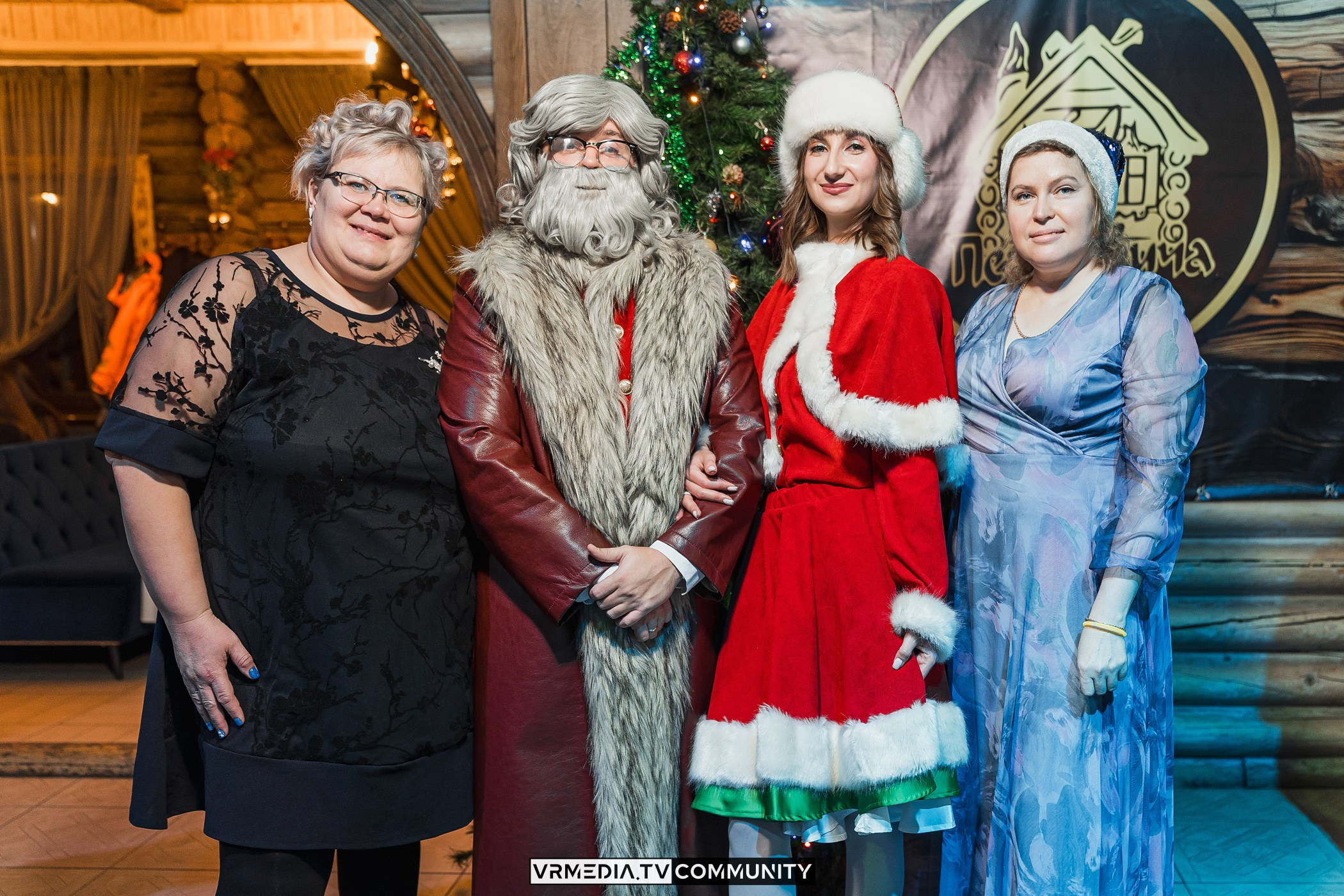 Новогодний вечер у «Петровича»