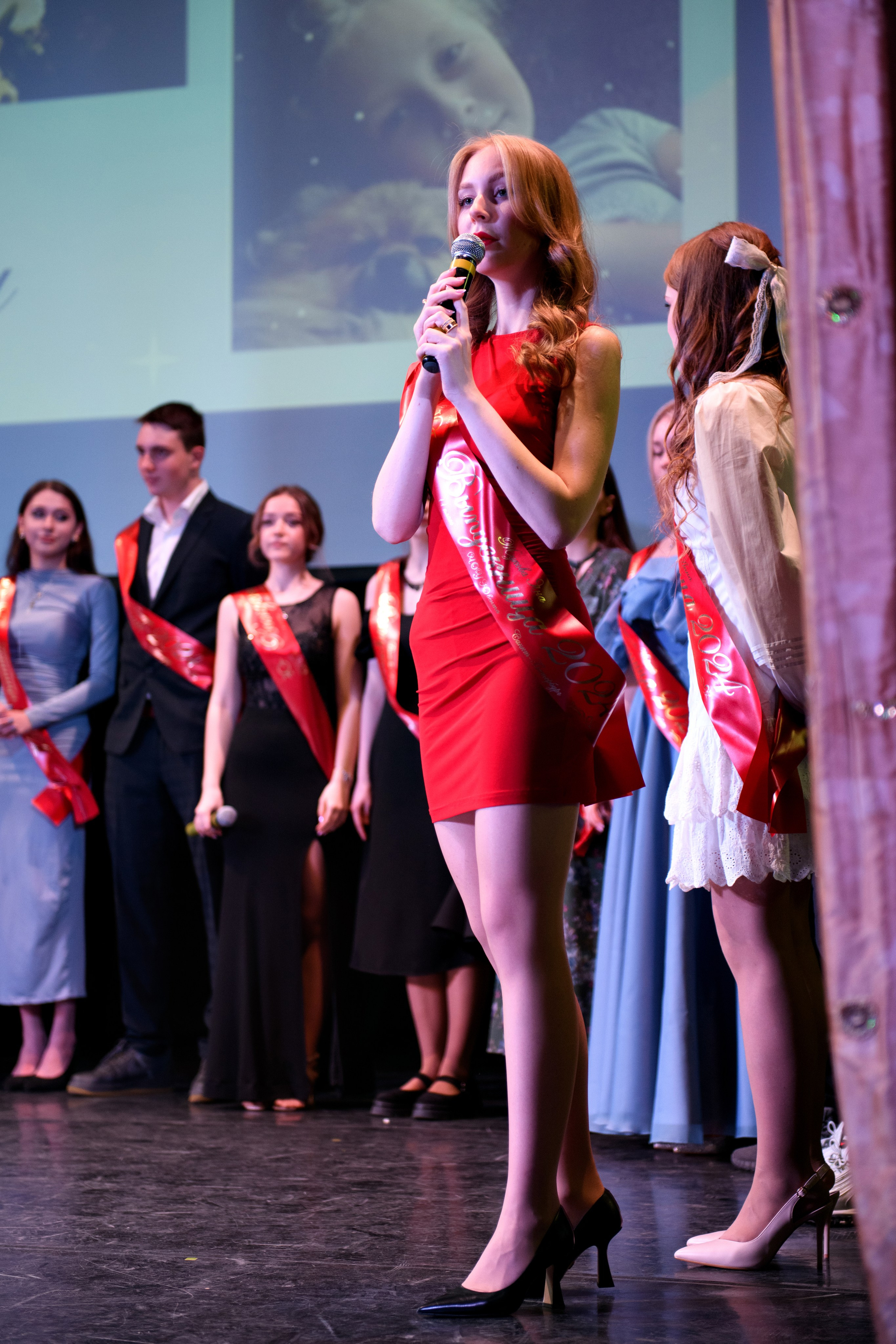 Фотосъёмка торжественного вечера выпускников. Организация и проведение фотосъемок в Санкт-Петербурге. Фотограф Смирягин Илья