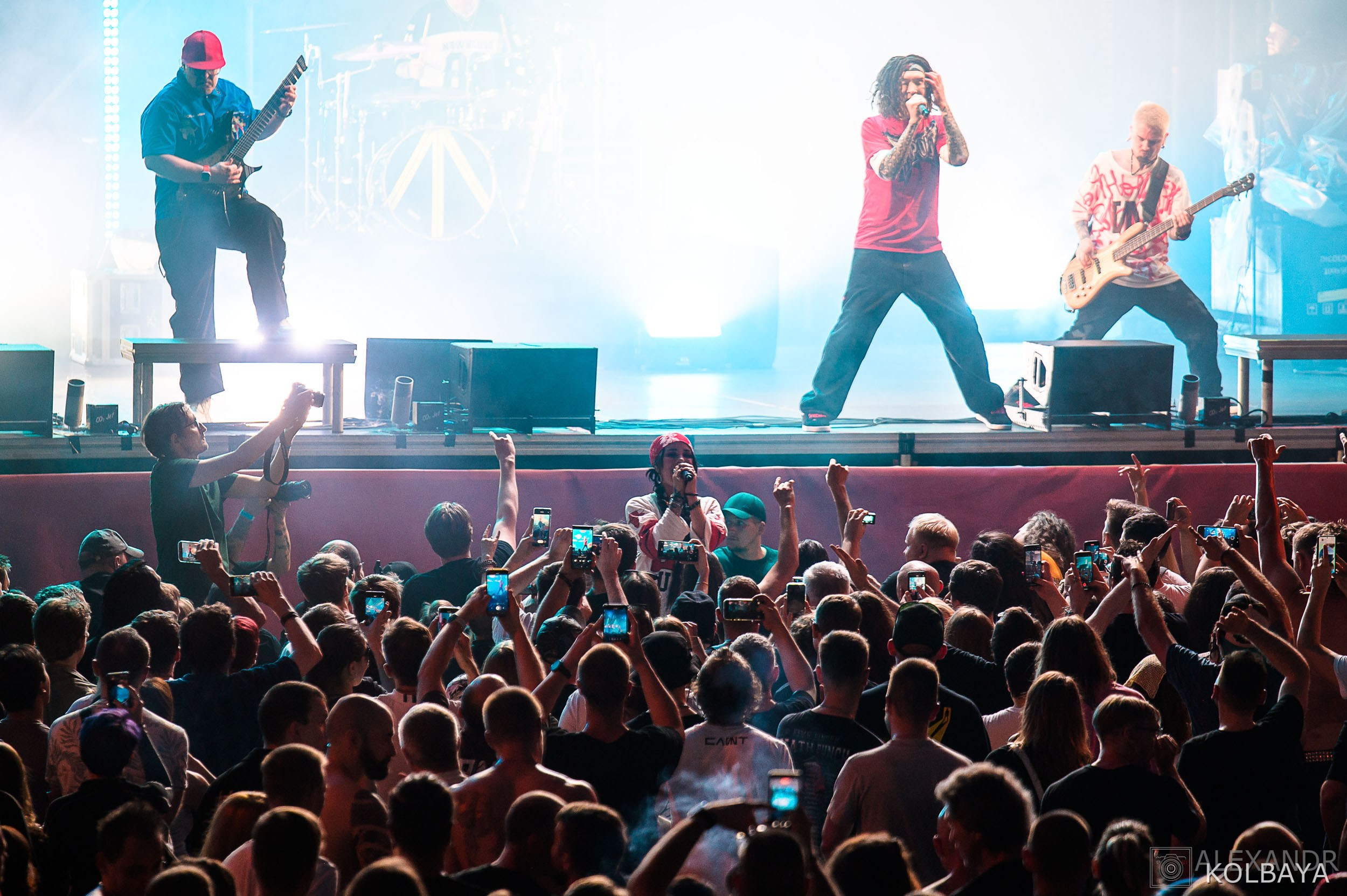 Фоторепортаж с концерта группы СЛОТ на Red Summer 2025. Концертный и театральный репортажный фотограф в Москве Александр Колбая