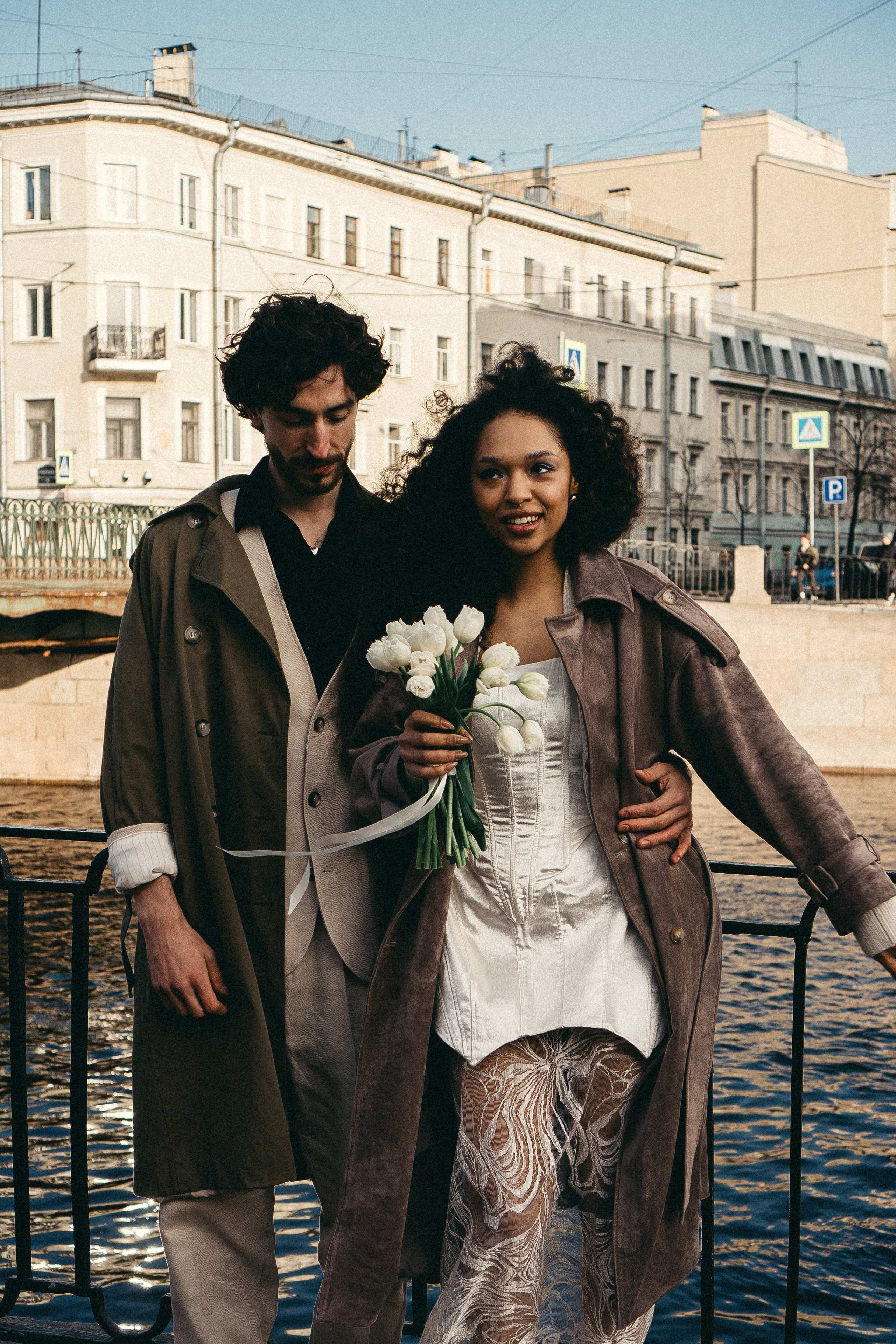 СВАДЕБНАЯ ПРОГУЛКА ПО ПЕТРОГРАДКЕ ВЕСНОЙ. СВАДЕБНАЯ ФОТОСЕССИИЯ НА ПЕТРОГРАДКЕ. Профессиональный фотограф, Санкт-Петербург — Виктория Богомолова