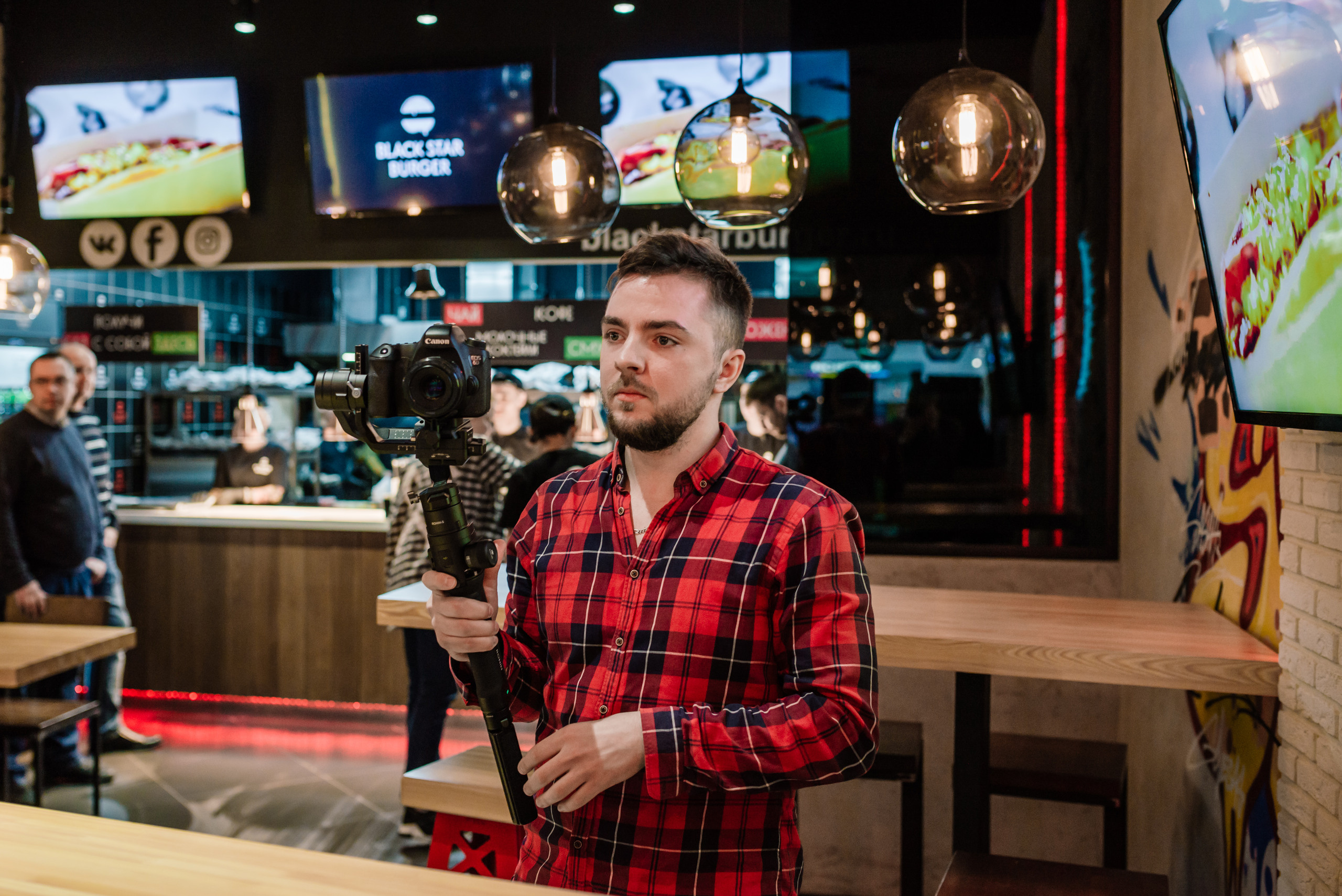 Красногорск Бургер. Свадебный фотограф Москва Юрий Кульман