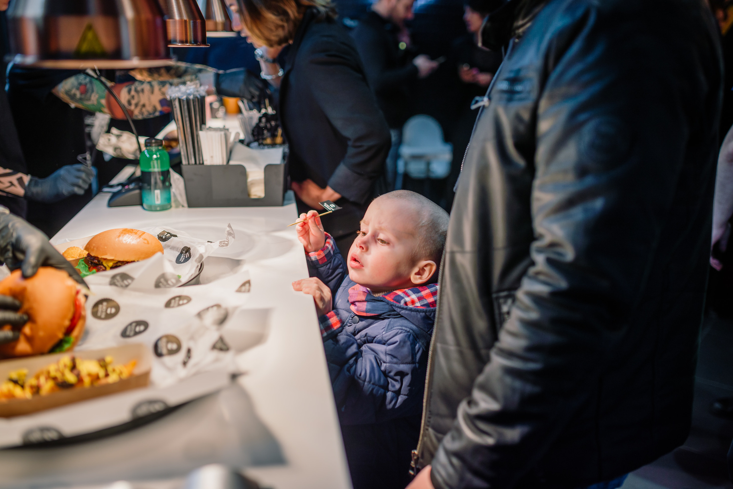 Красногорск Бургер. Свадебный фотограф Москва Юрий Кульман