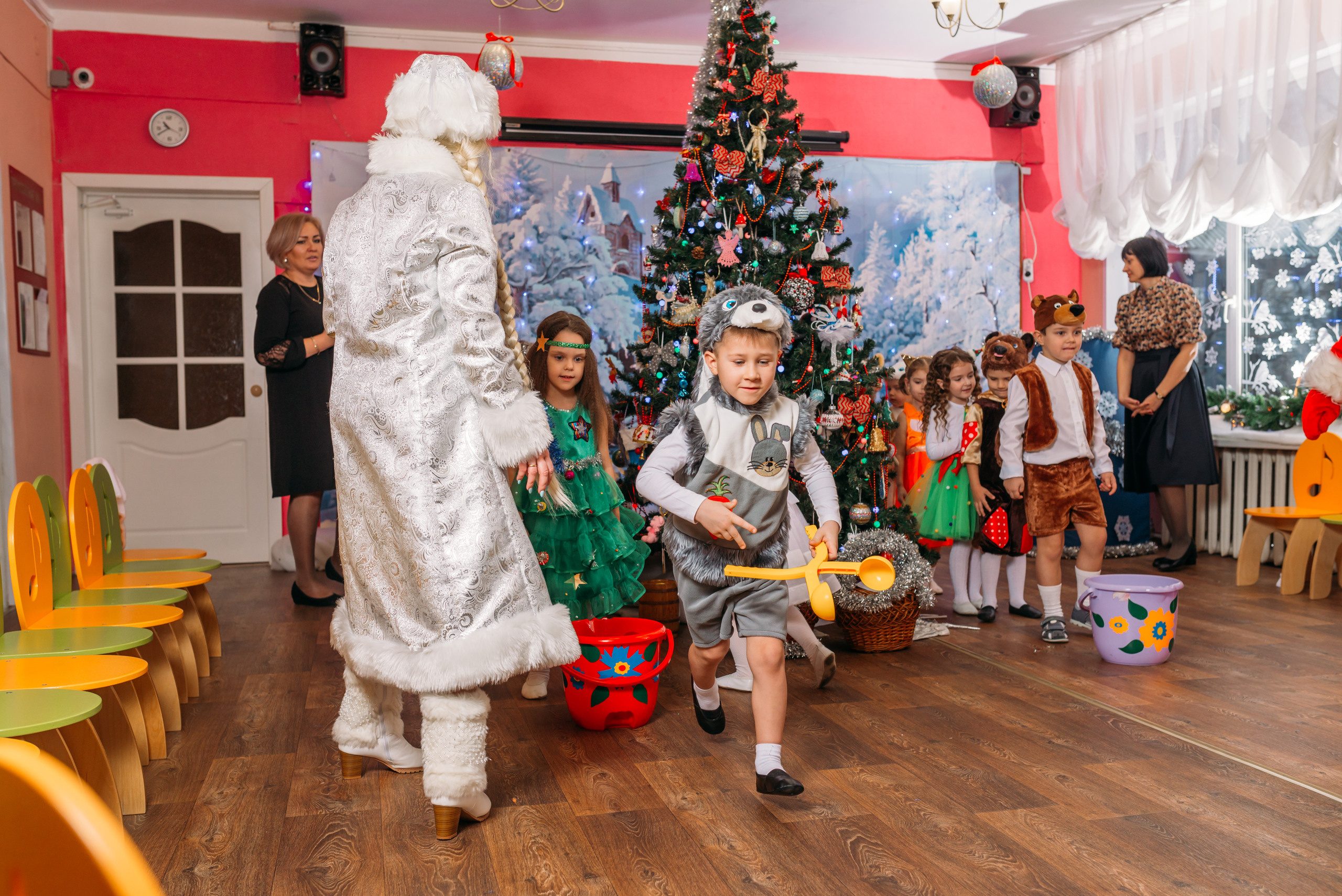 Утренник в детском саду. Свадебный фотограф Москва Юрий Кульман