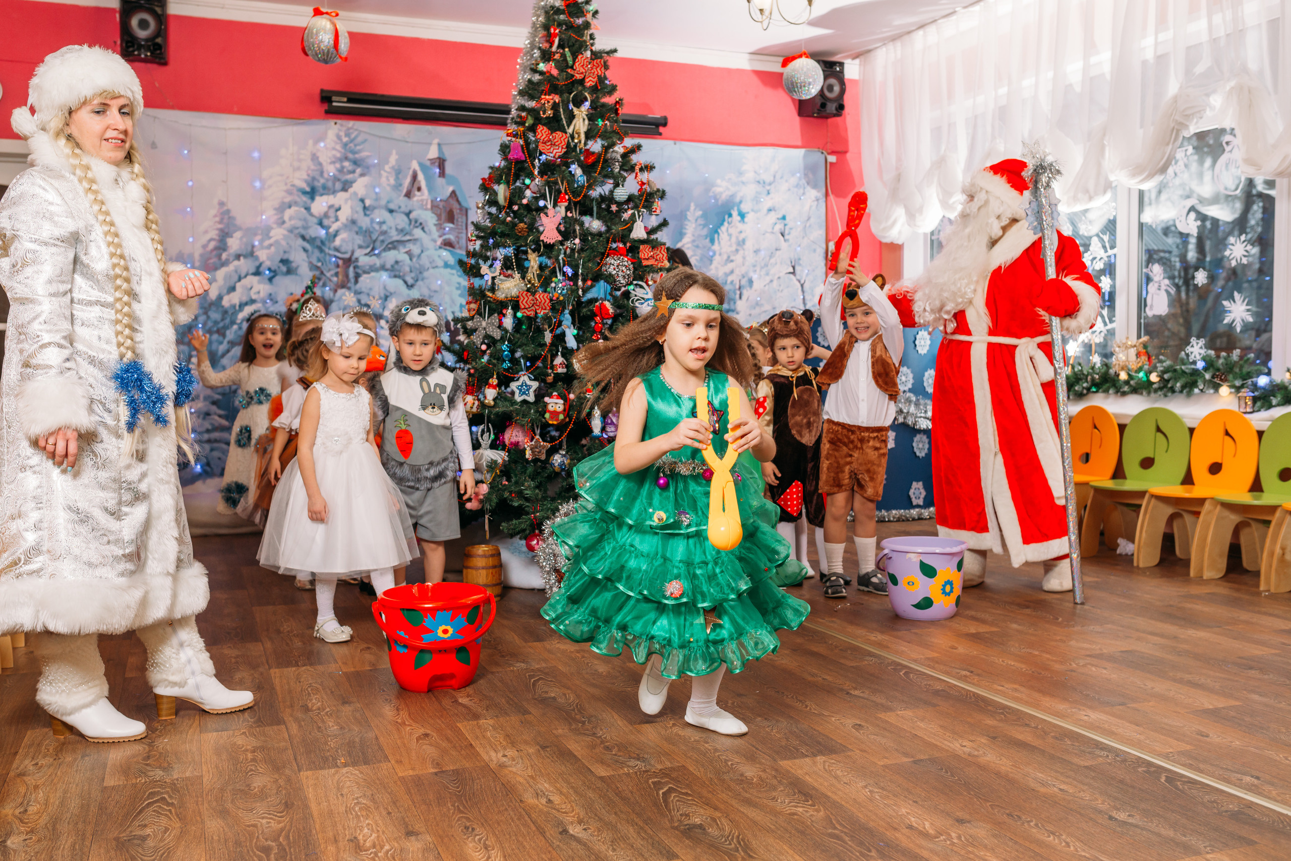 Утренник в детском саду. Свадебный фотограф Москва Юрий Кульман