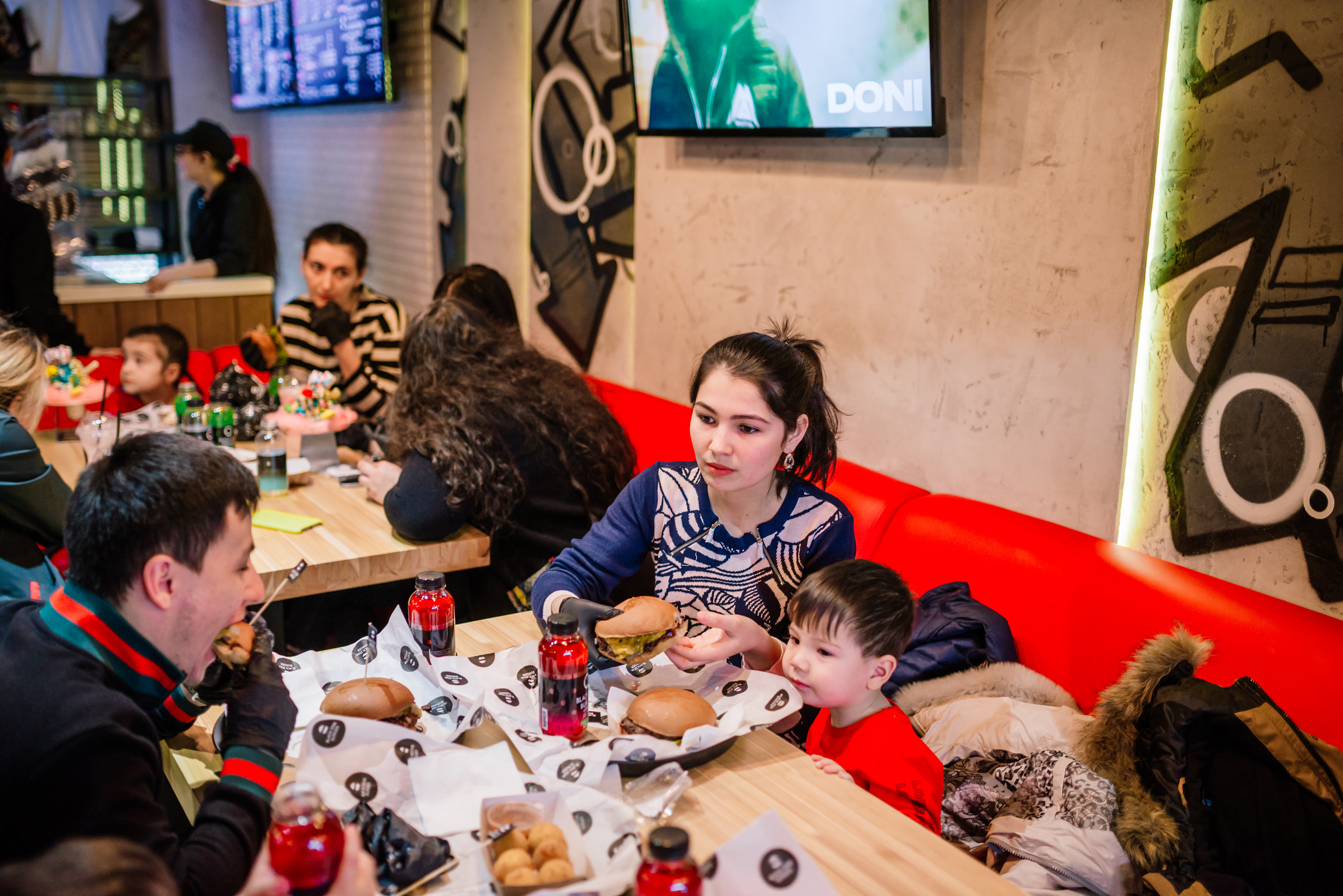 Красногорск Бургер. Свадебный фотограф Москва Юрий Кульман