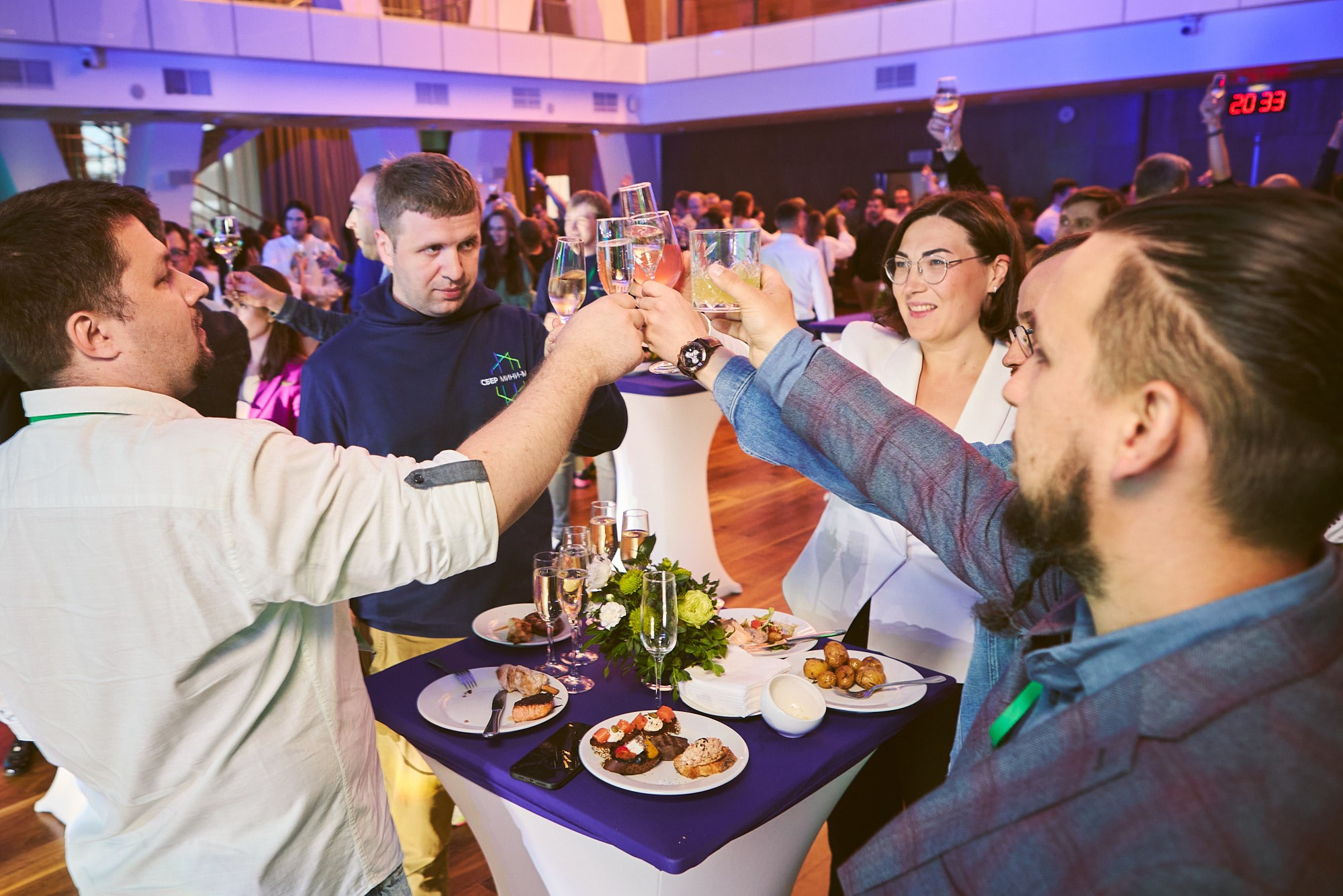 Фотограф на конференции СберУниверситет — репортажная съёмка делового мероприятия. Репортажный фотограф в Москве — Дмитрий Тарасов | Съёмка мероприятий, концертов, корпоративов