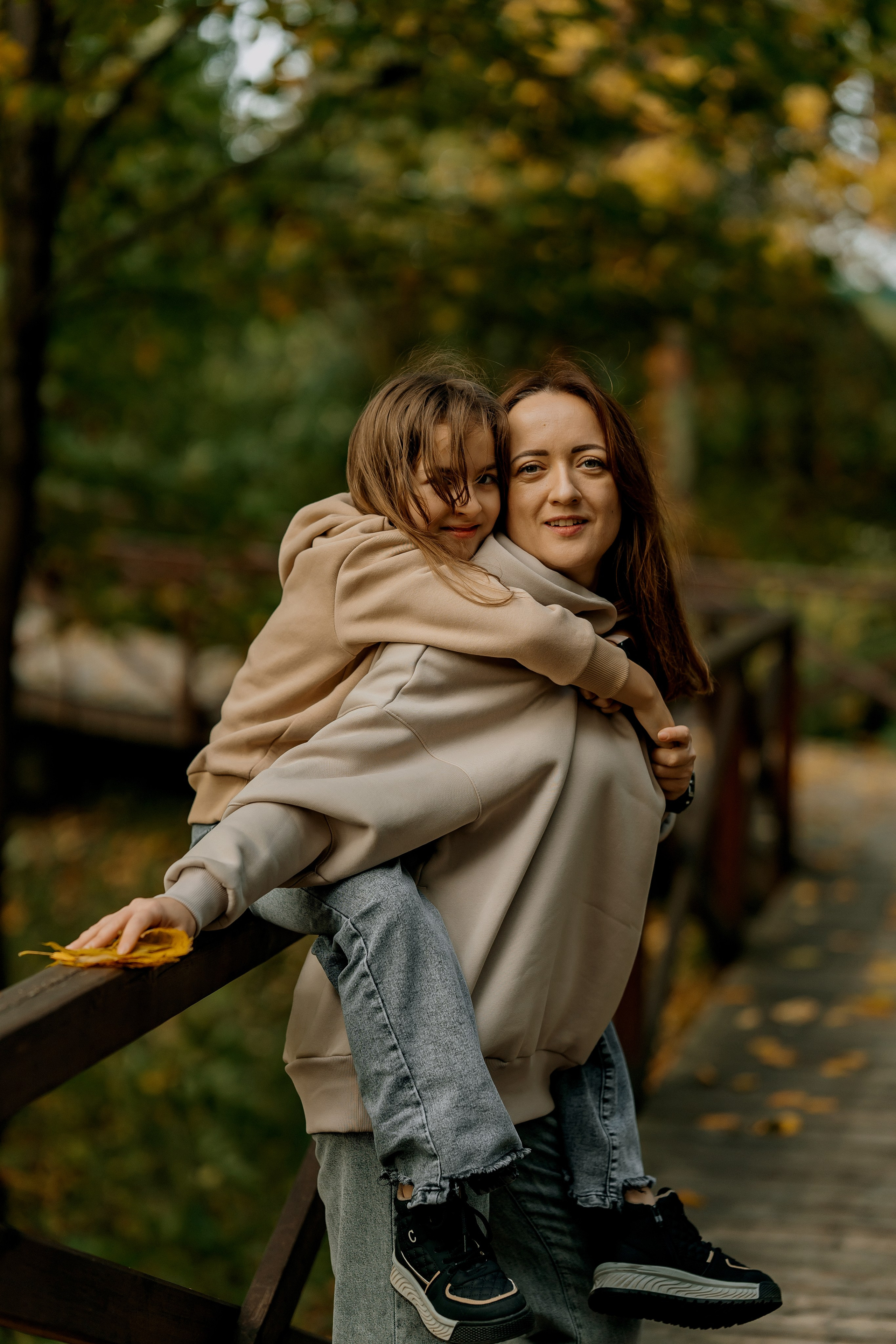 Виктория и Полина. Свадебный и индивидуальный фотограф в Суворове Клюева Мария