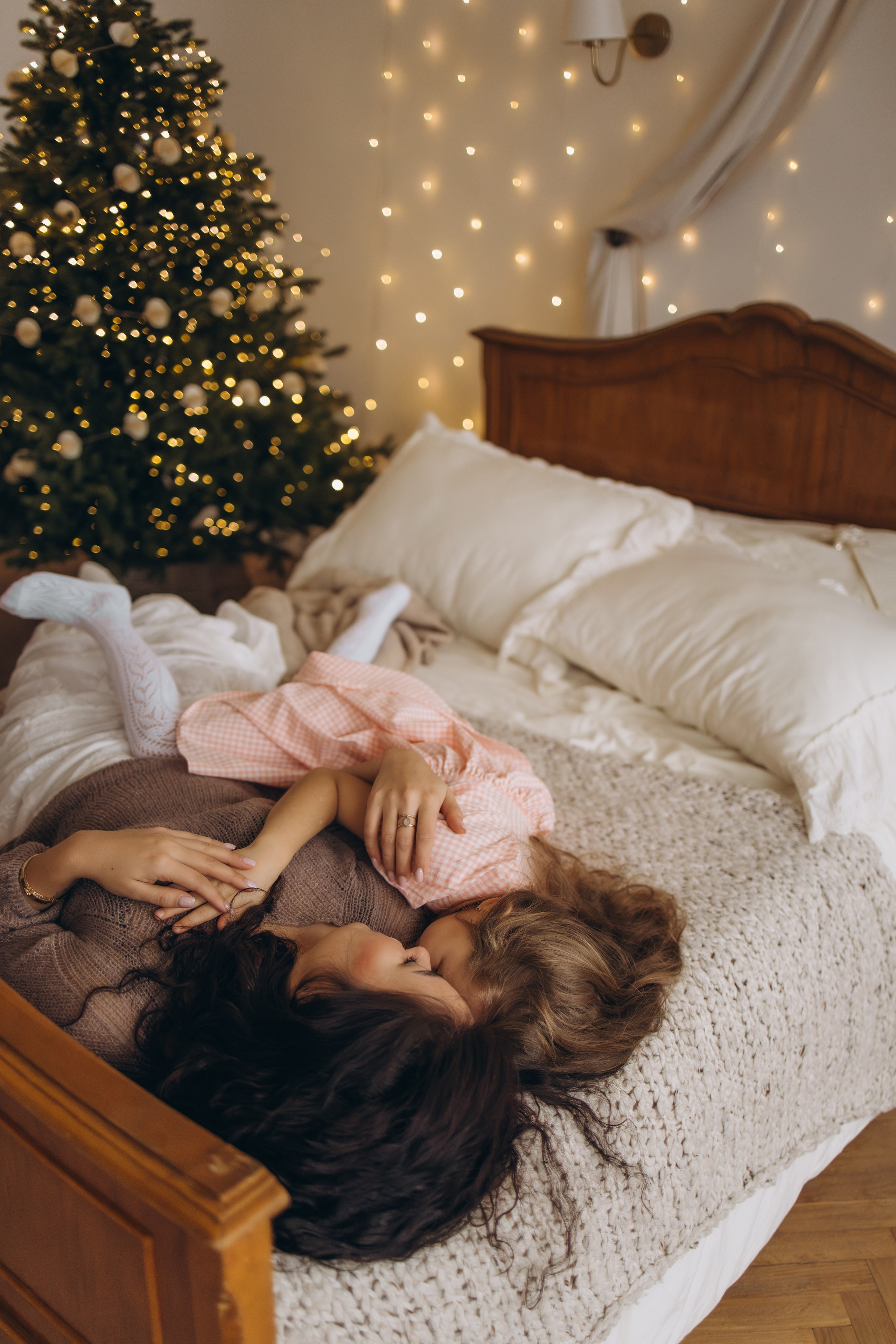 Мамочка и доченька в студии, г. Обнинск (Калужская обл.). Надежда Стар семейный и церковный фотограф в Жукове и Калужской области