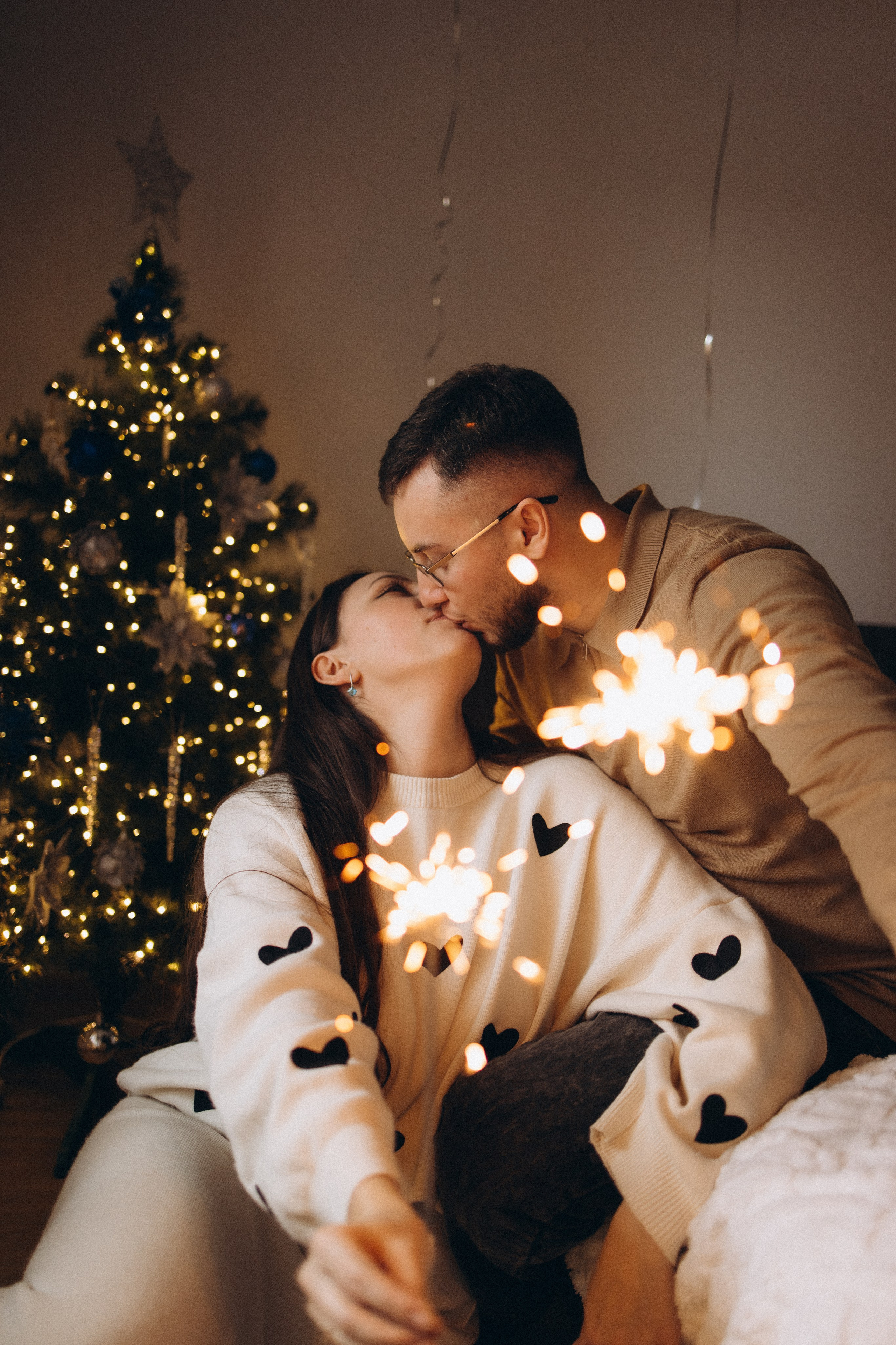 Новогодняя домашняя семейная фотосъемка (21.12.2024)г.Жуков (Калужская обл.). Надежда Стар семейный и церковный фотограф в Жукове и Калужской области